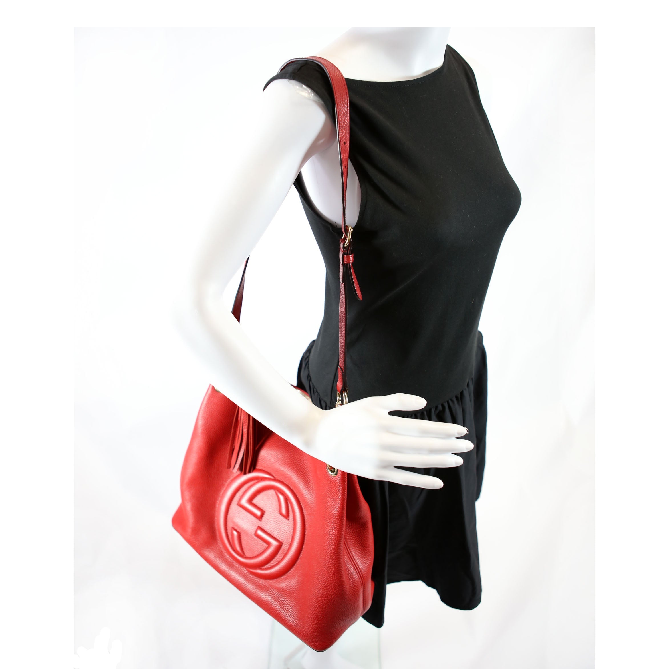 536194 Soho Shoulder Bag Red