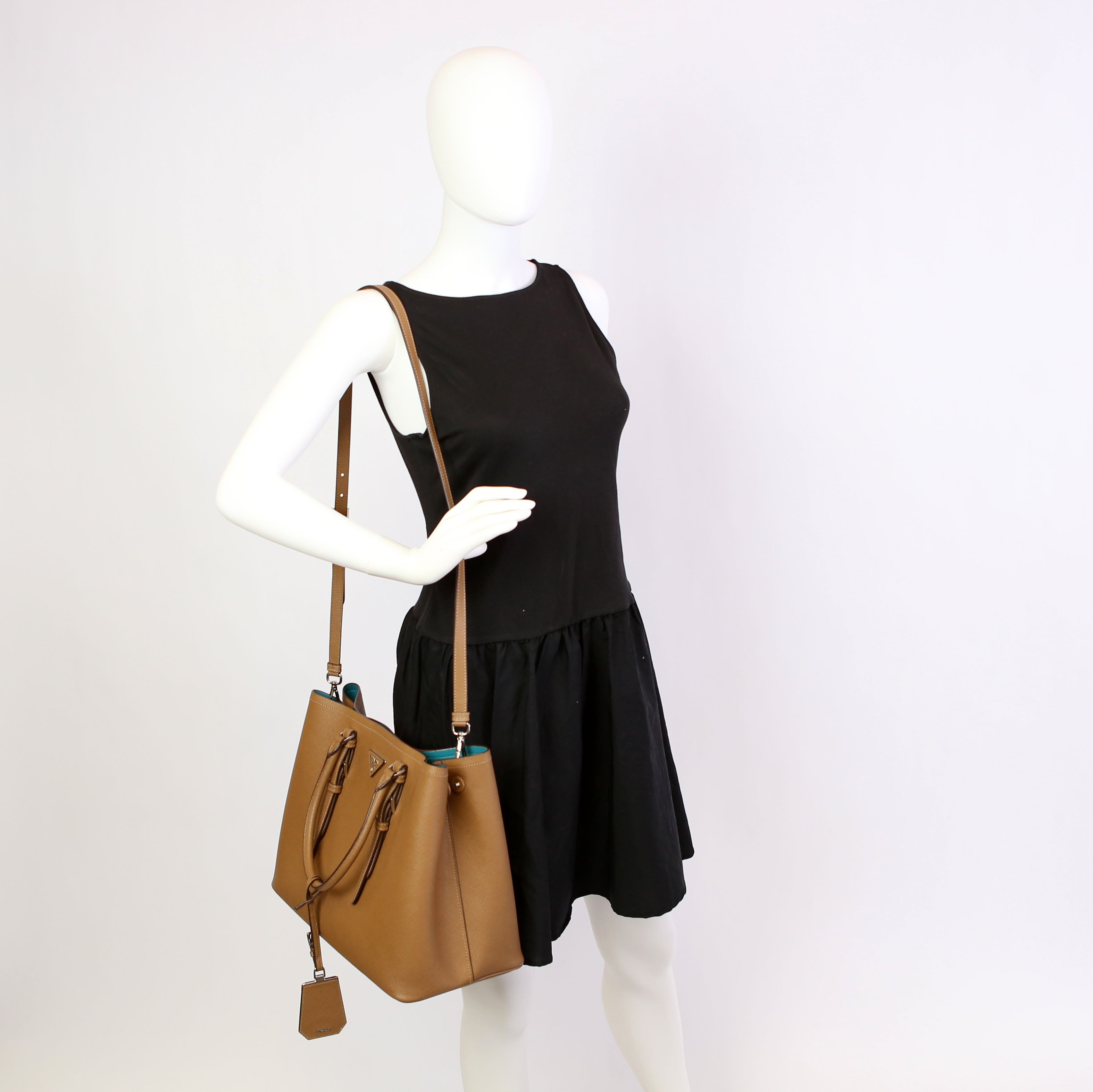 Saffiano Cuir Double Medium Brown