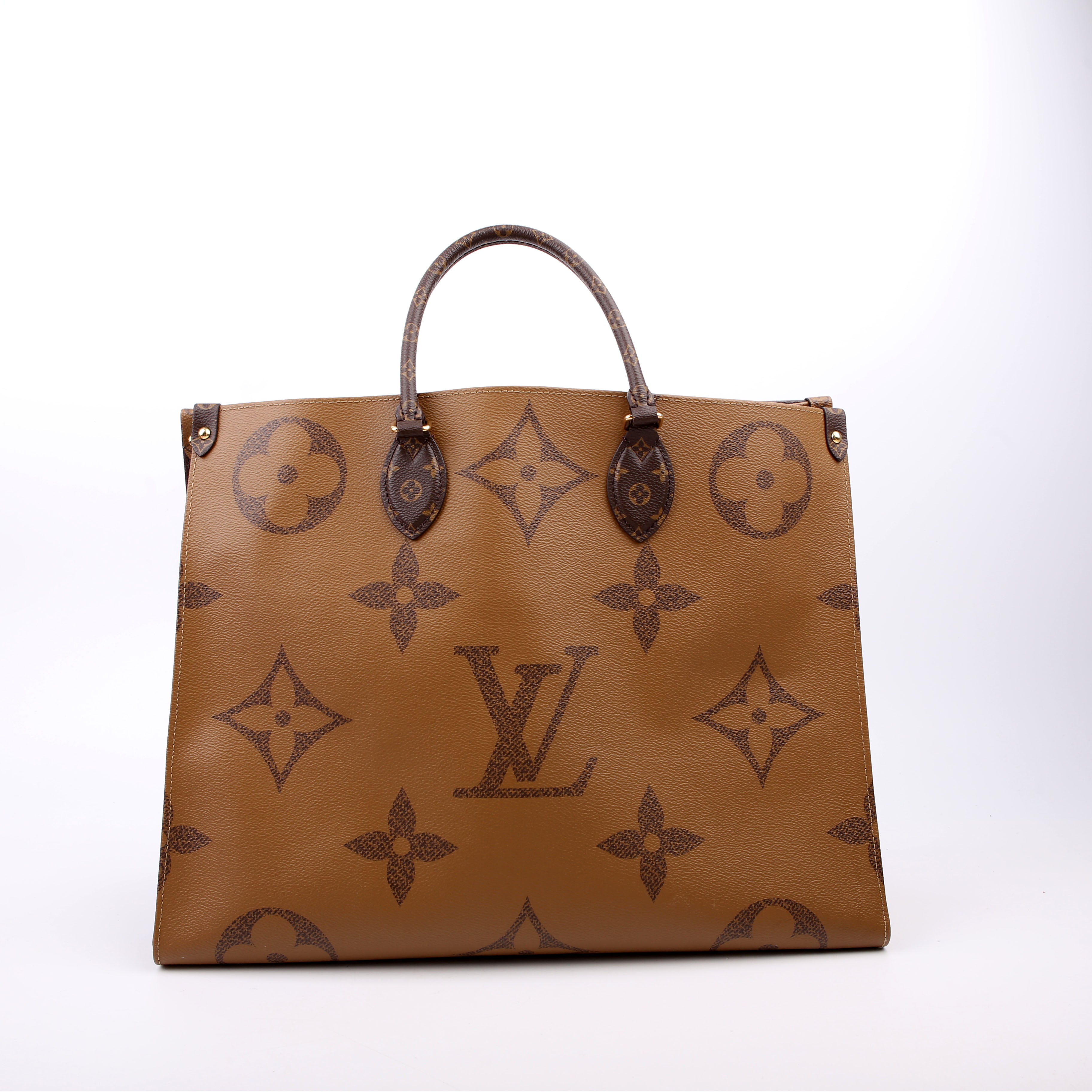 ONTHEGO GM Reverse Monogram