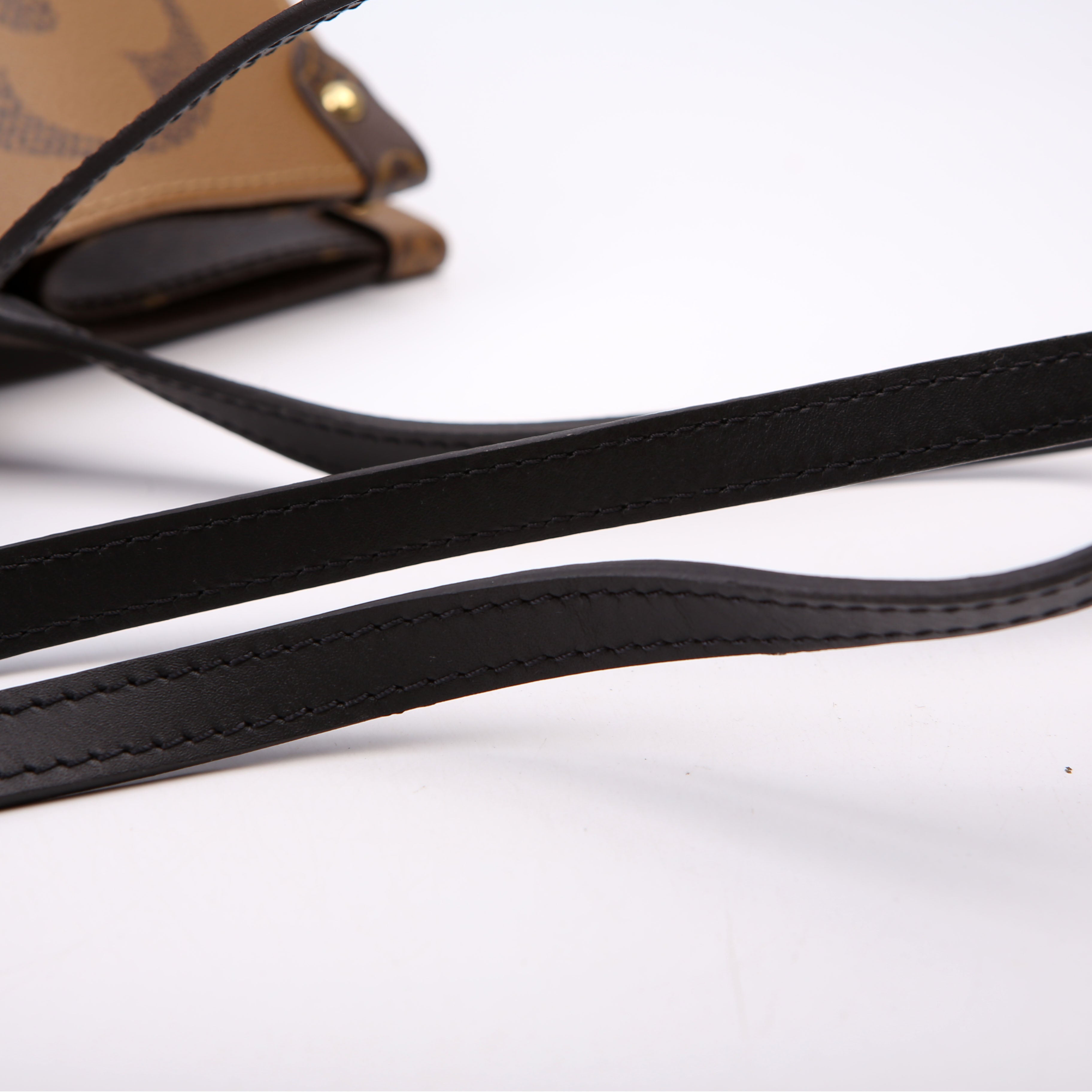 ONTHEGO GM Reverse Monogram