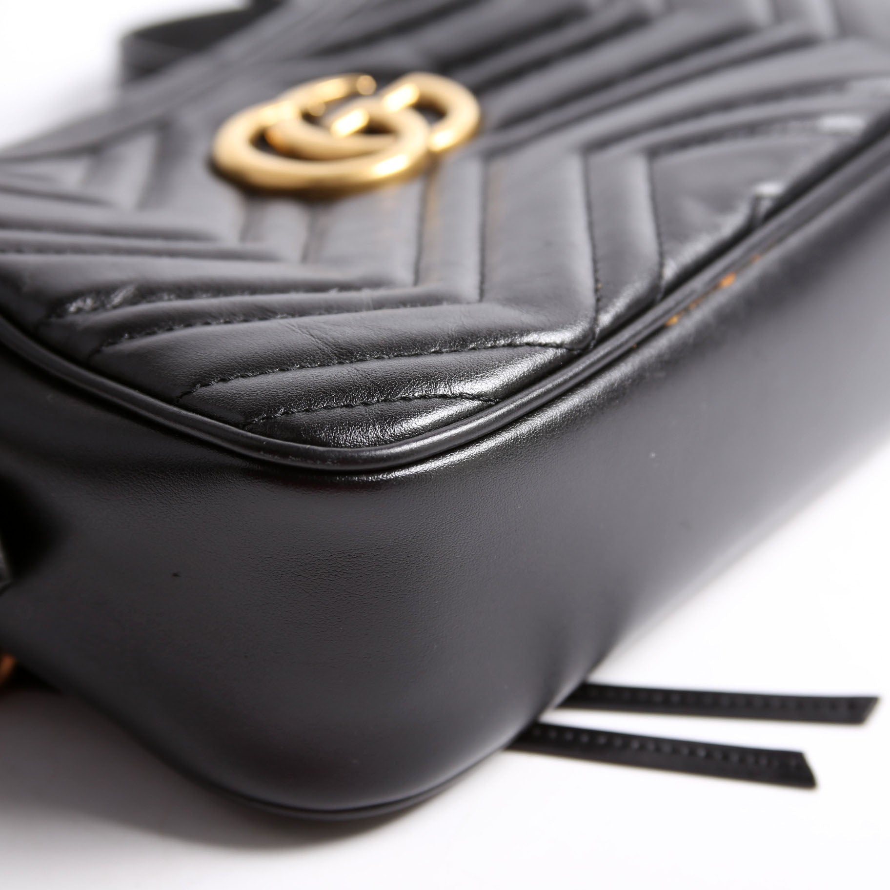 447632 Marmont Small Leather Camera Black