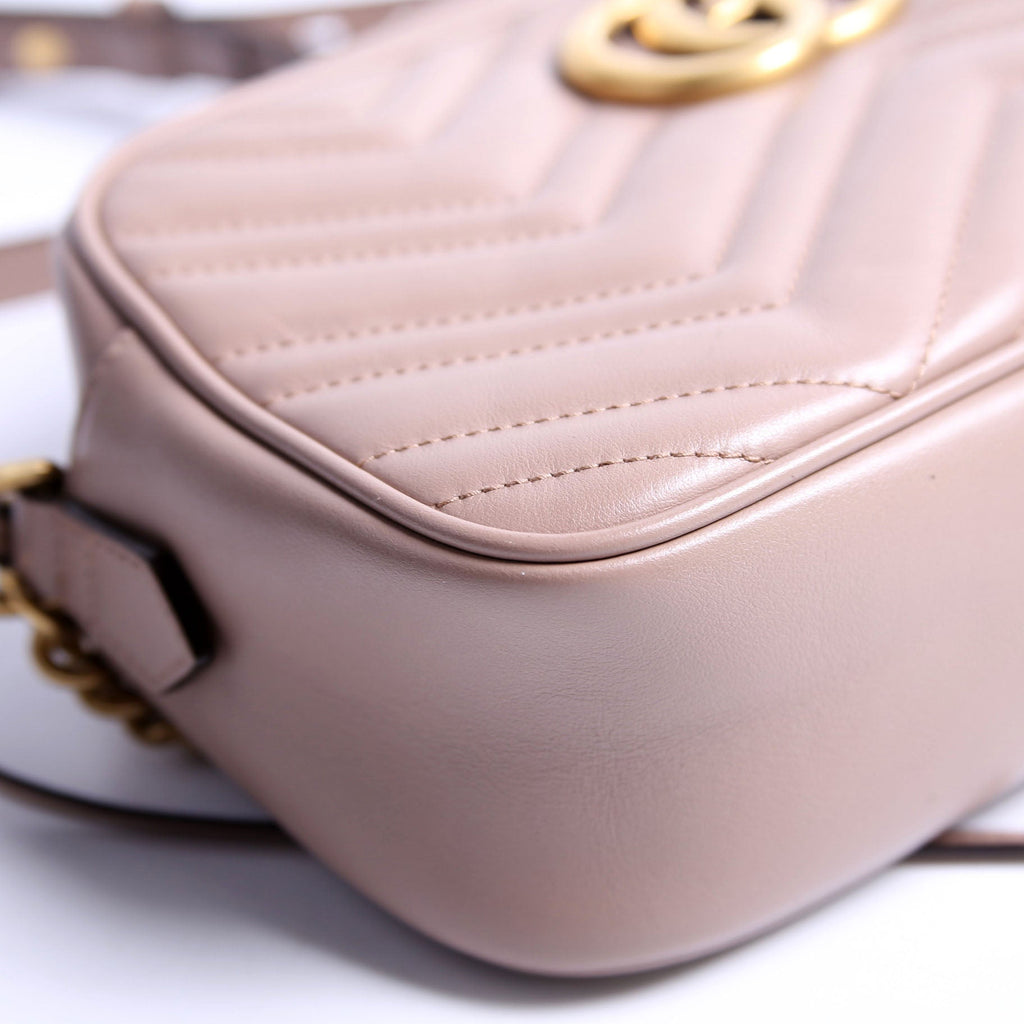 447632 Marmont Small Leather Camera Taupe