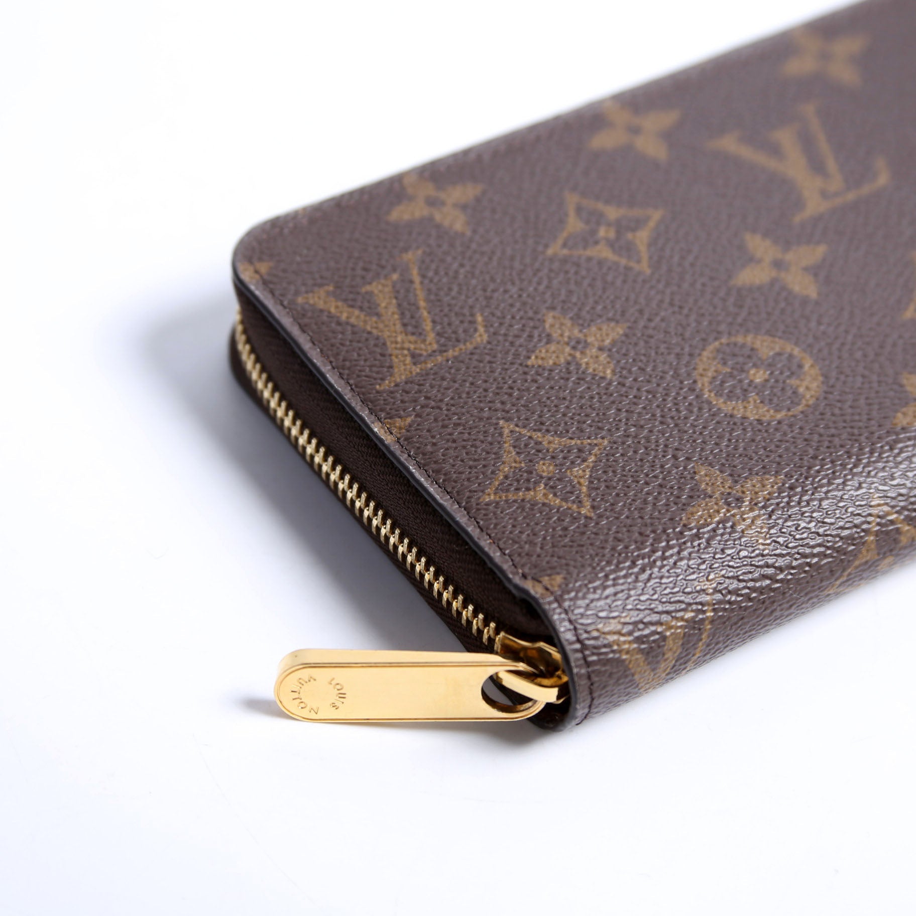Zippy Wallet Monogram
