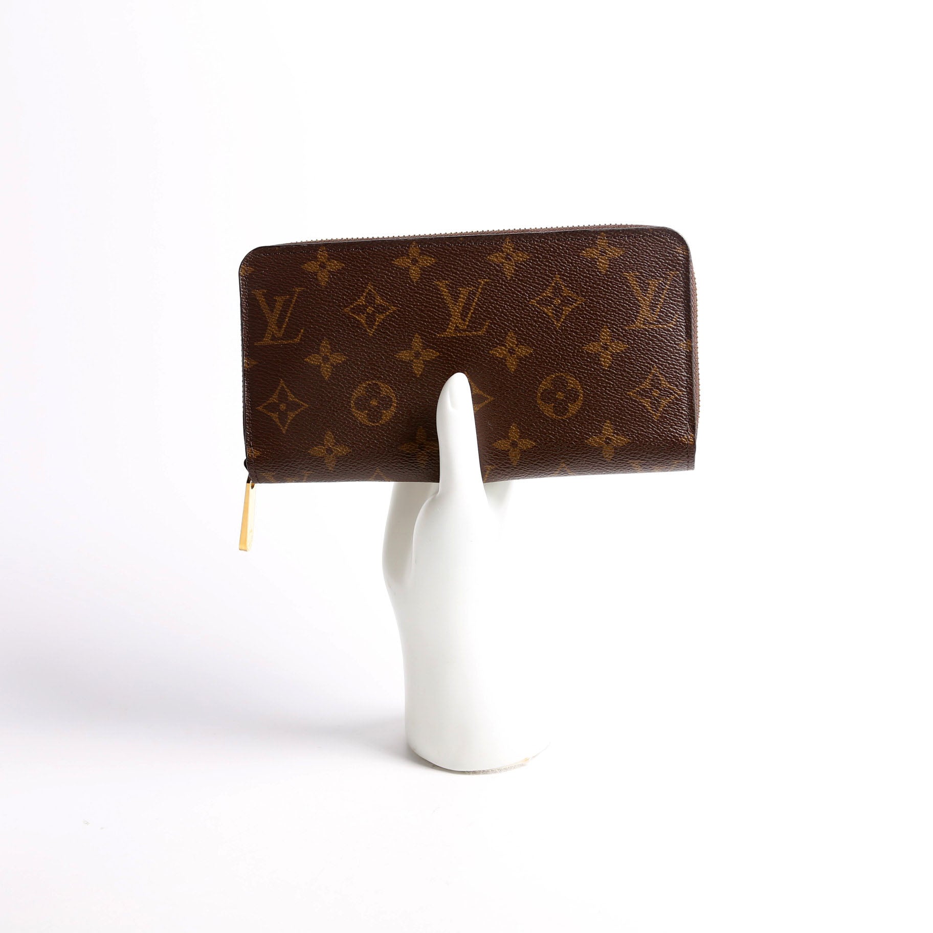 Zippy Wallet Monogram