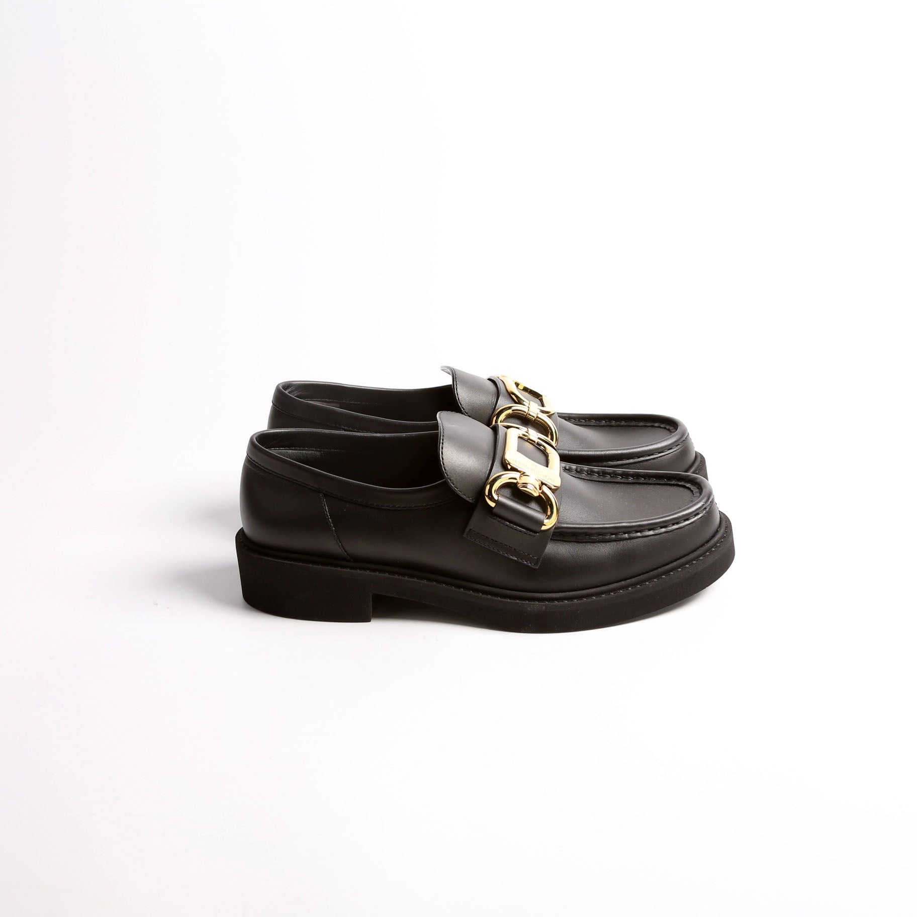 Chain Link Loafers Size 39.5 Black