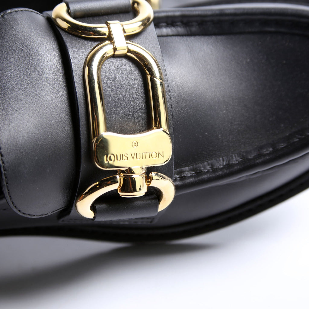 Chain Link Loafers Size 39.5 Black