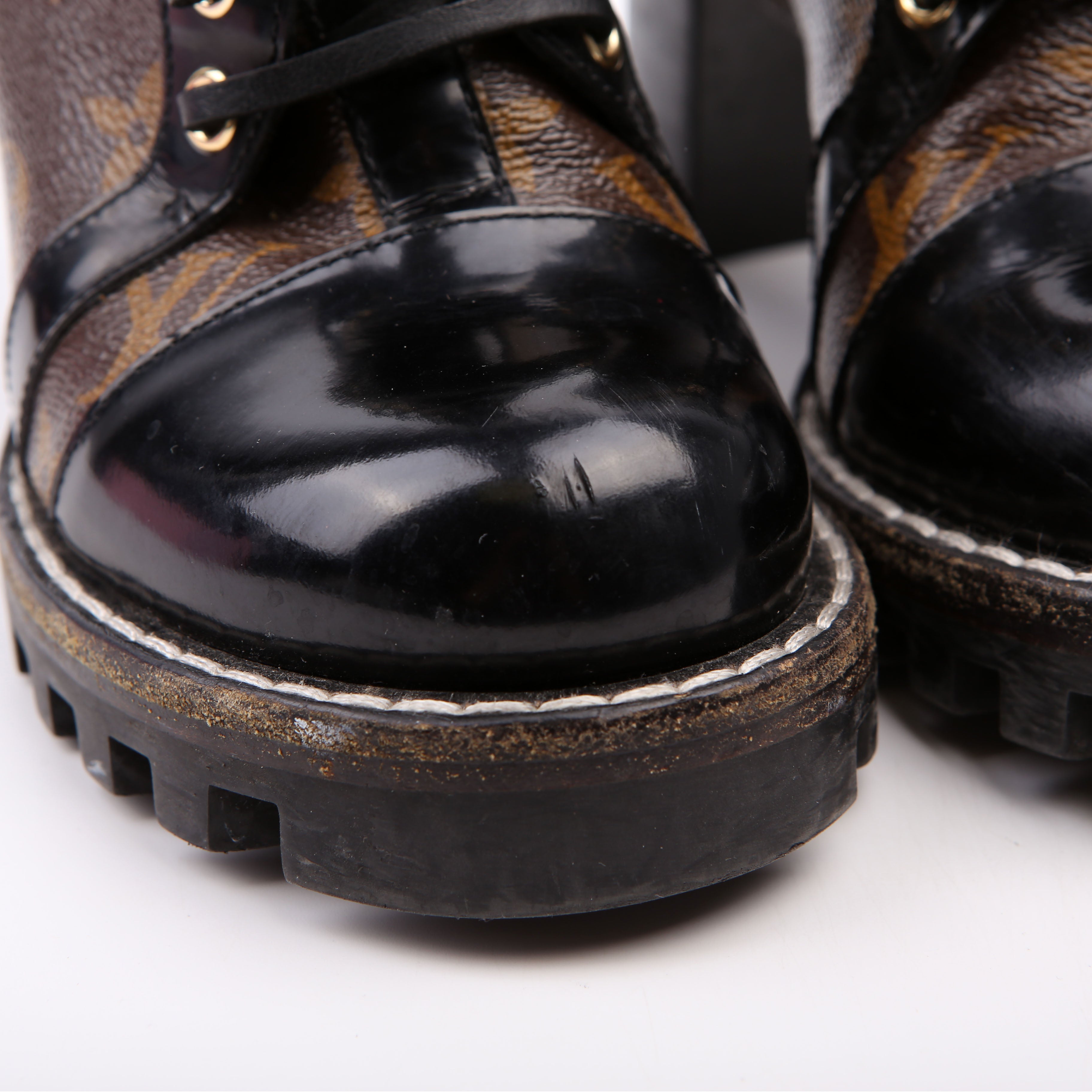 Star Trail Ankle Boots Size 36.5