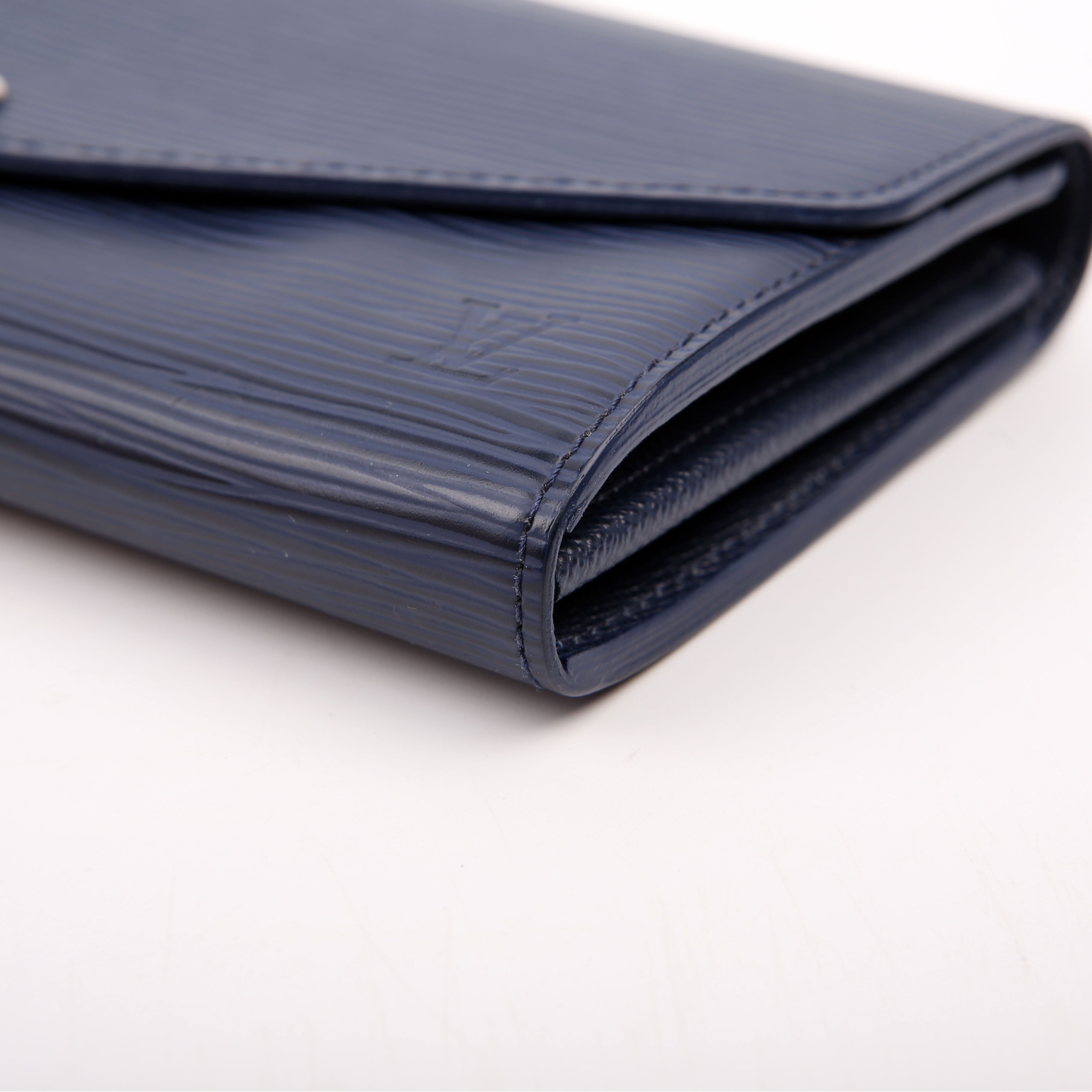 Sarah Wallet Epi Newer Navy