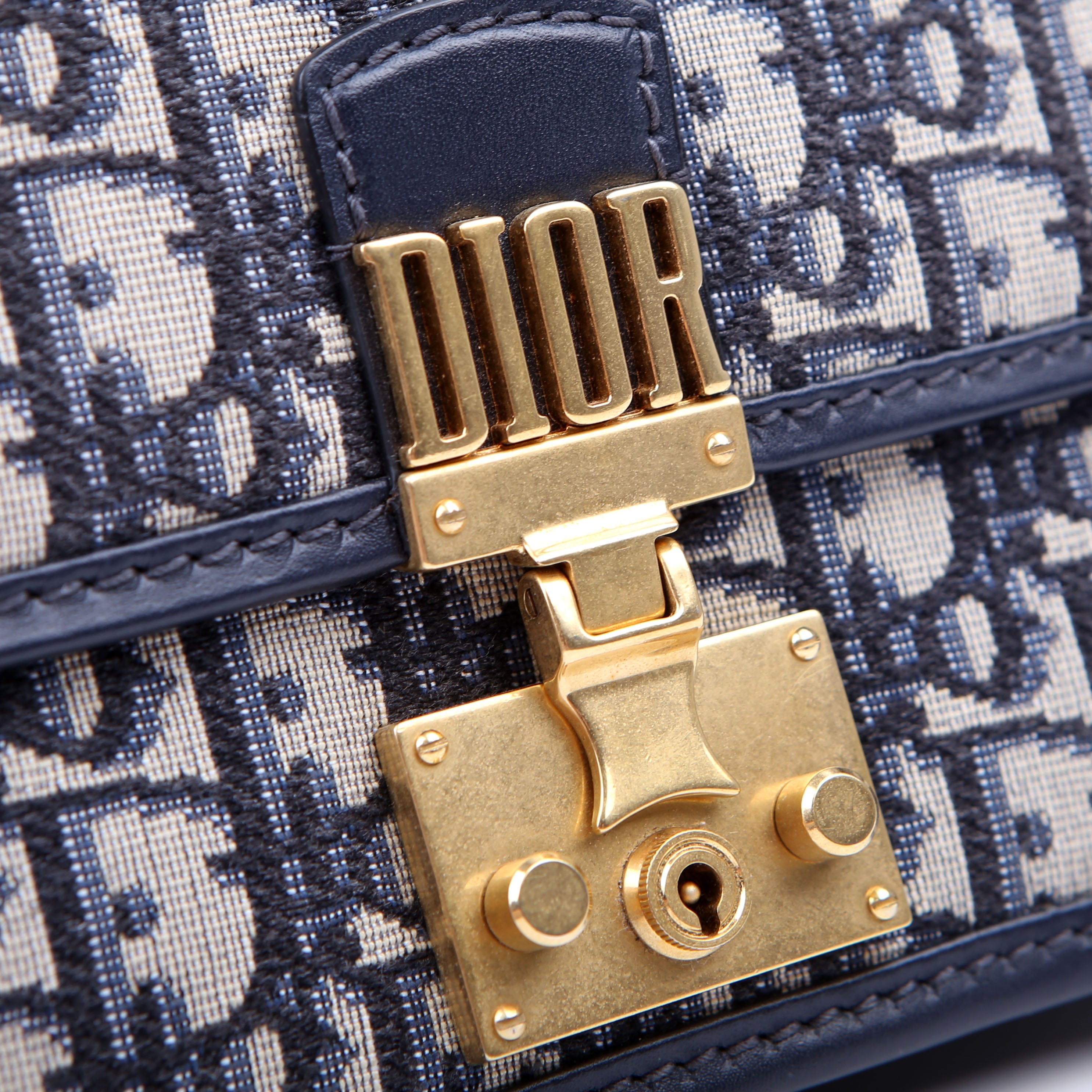 Dioraddict Wallet On Chain Oblique Blue