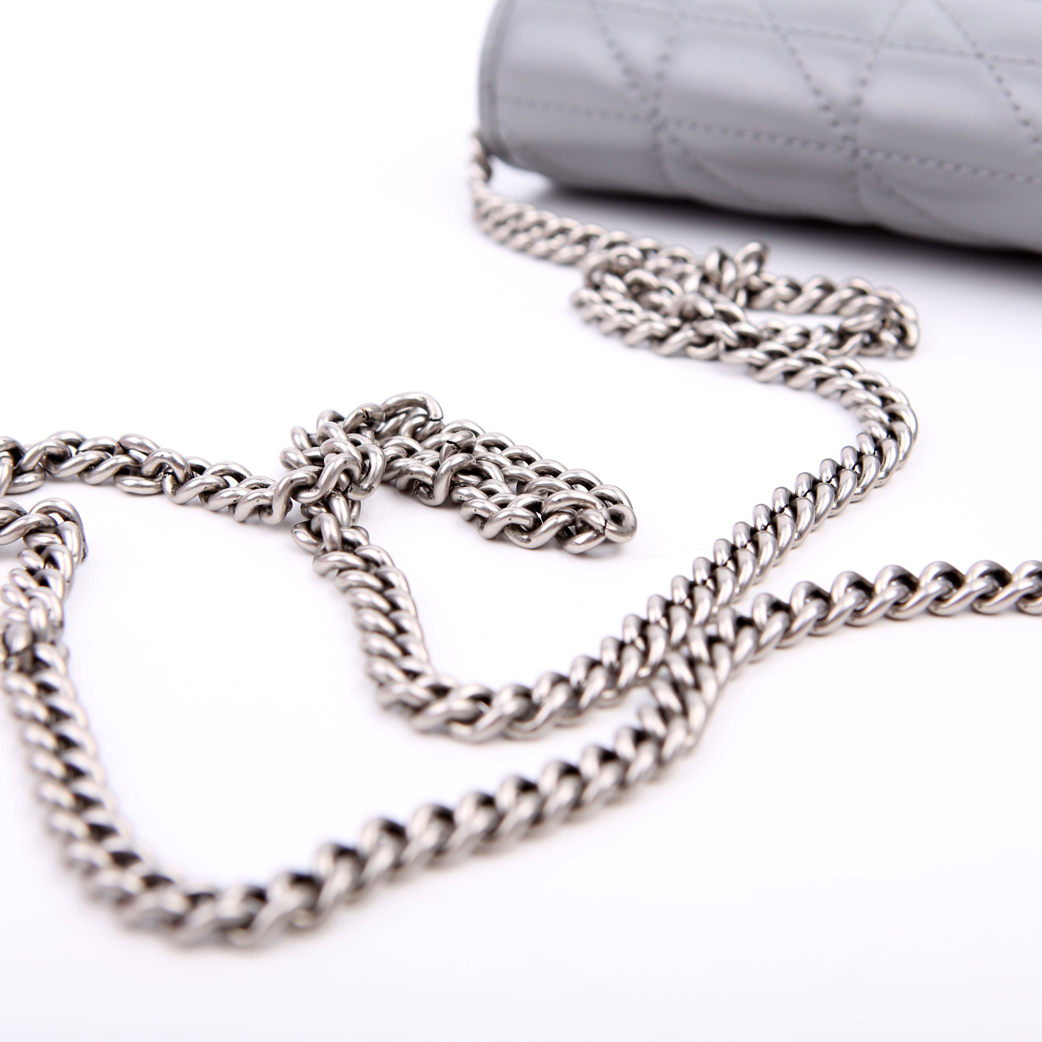 474575 Marmont Aria Chain Wallet Grey