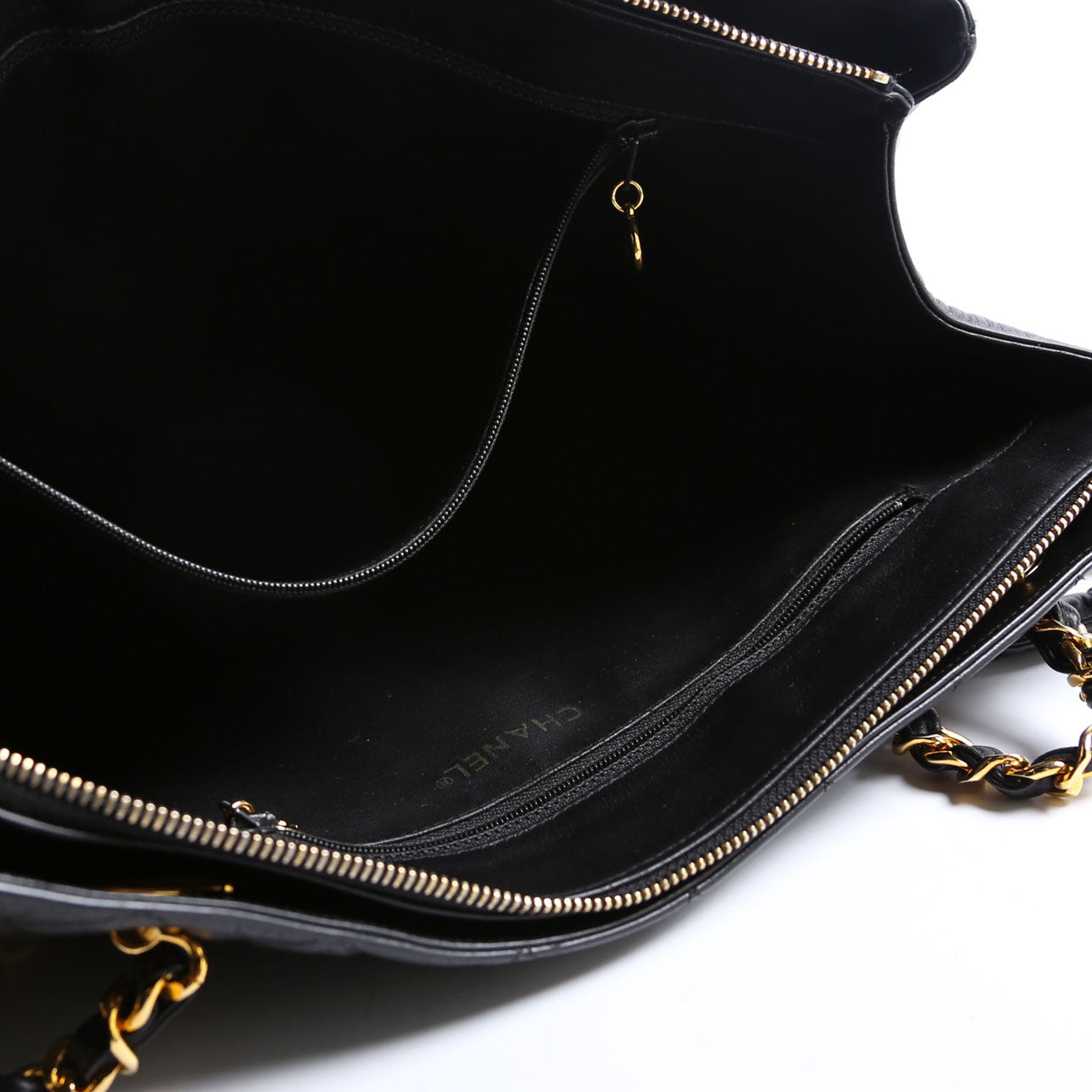 Quilted Lambskin Chain Shoulder Tote 1M Black