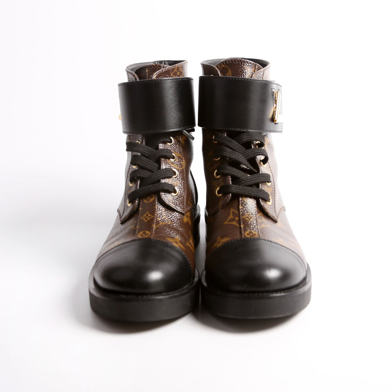 Wonderland Flat Ranger Boots Size 36.5
