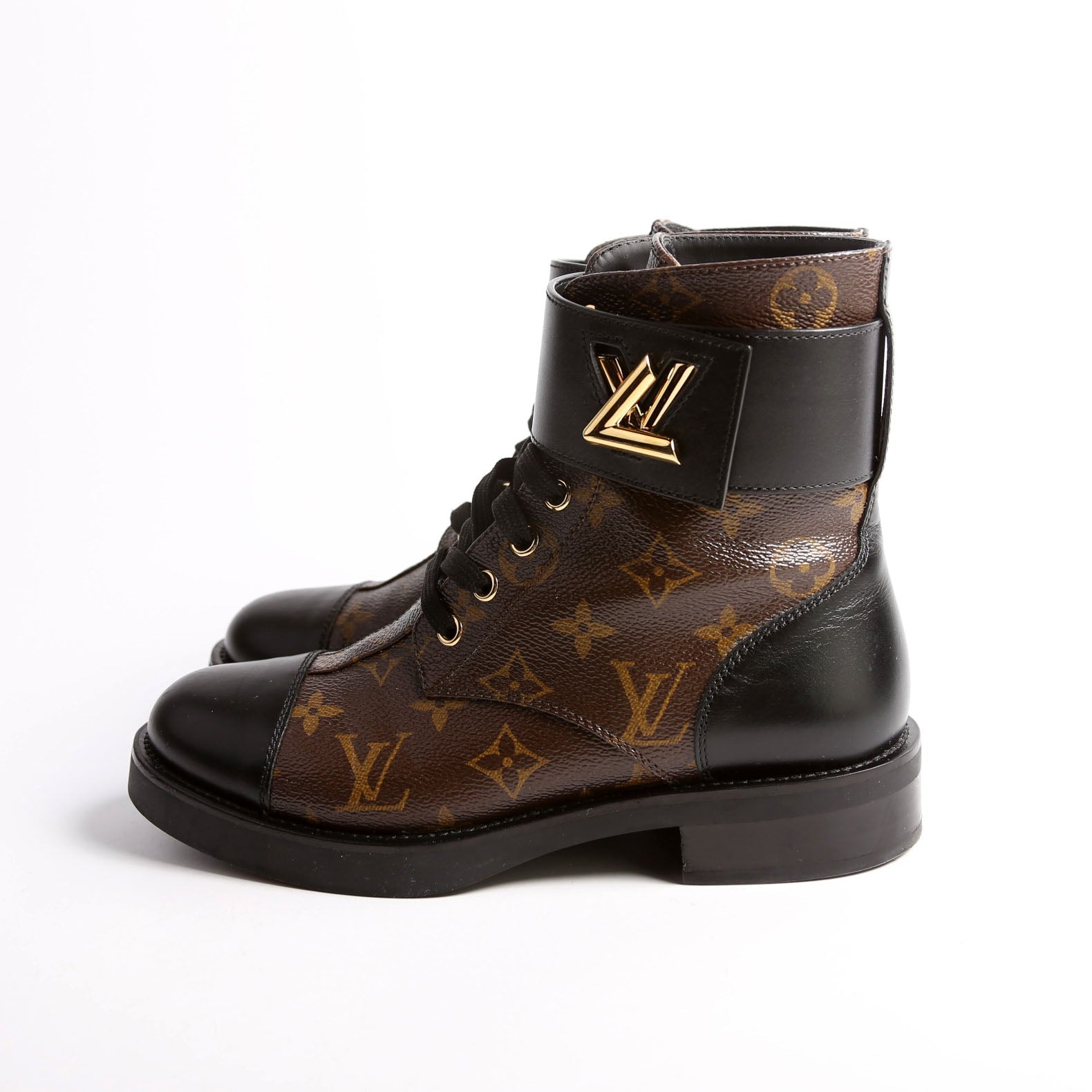 Wonderland Flat Ranger Boots Size 36.5