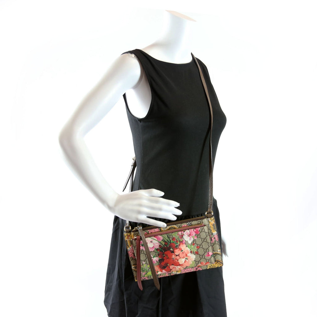 Gucci 454111 GG Supreme Blooms/Bengal Double Zip Shoulder Bag