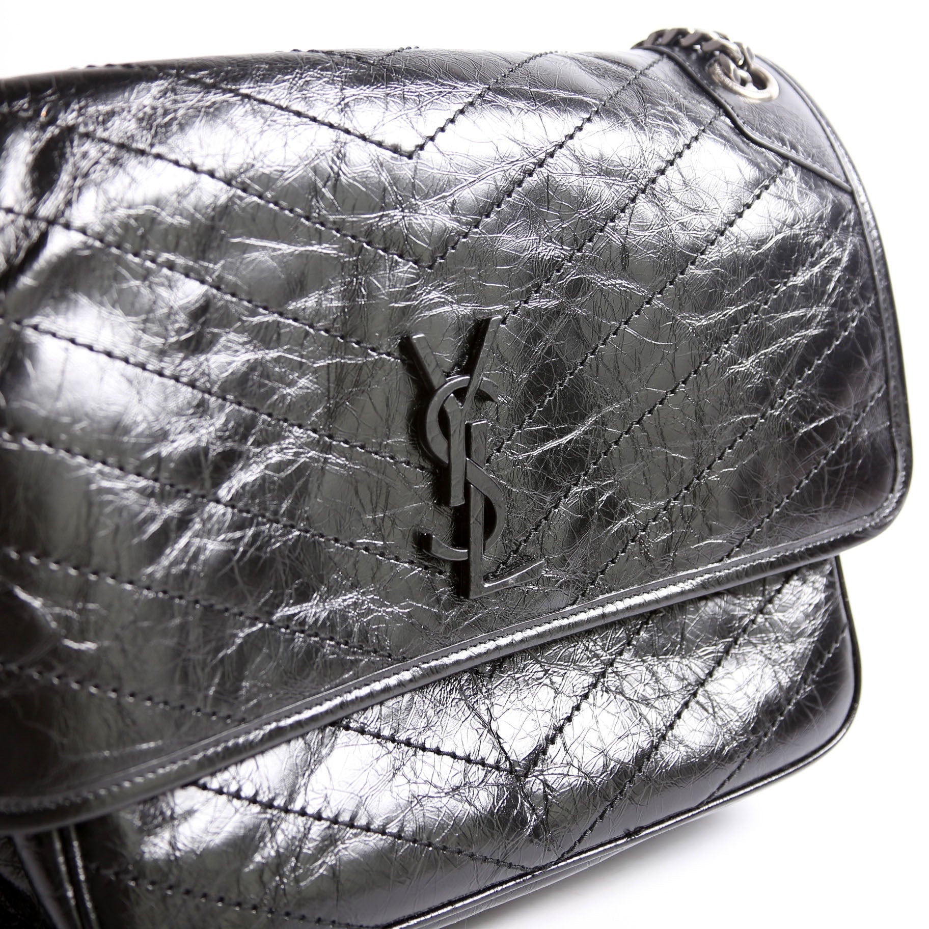 Niki Large Crinkled Leather 633157 Black
