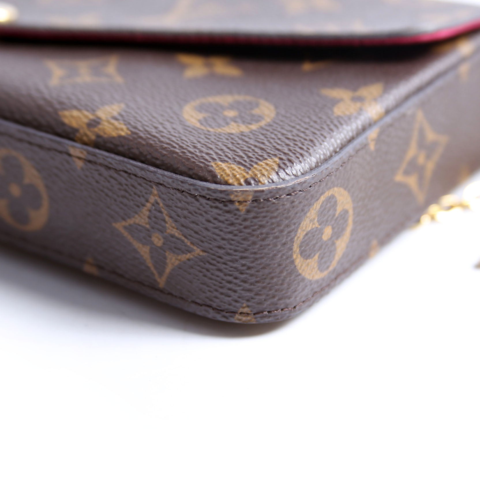 Pochette Felicie Monogram Berry