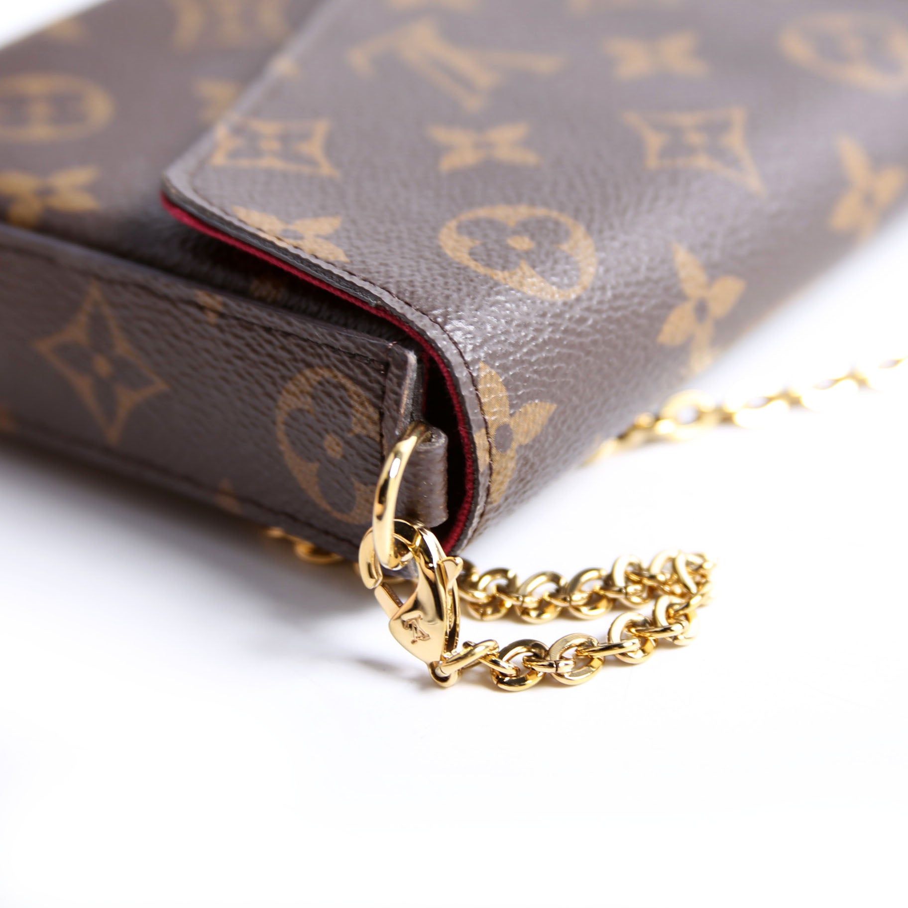 Pochette Felicie Monogram Berry