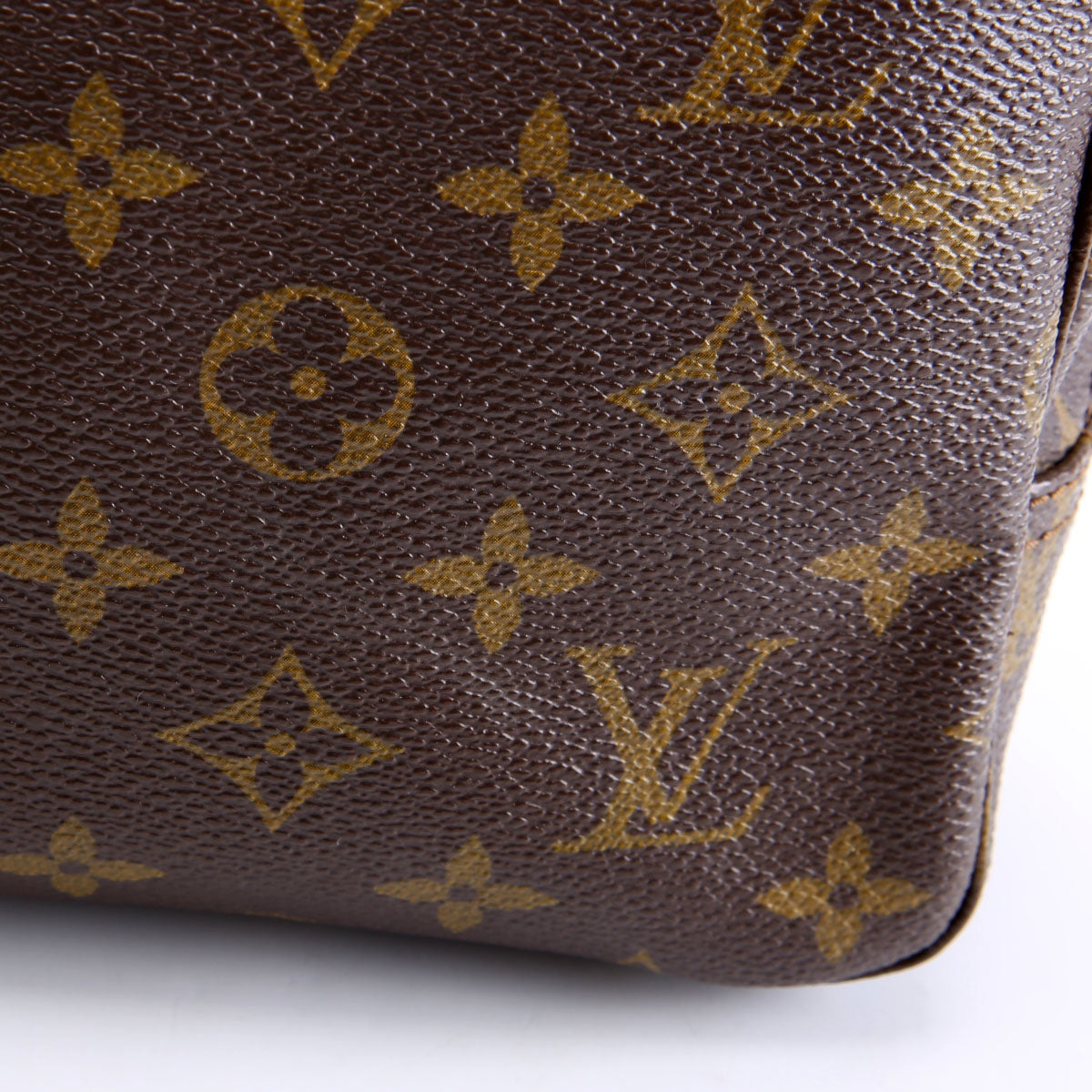 Trousse Toilette 23 Monogram