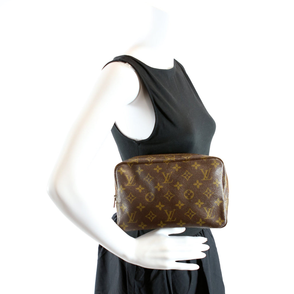 Trousse Toilette 23 Monogram