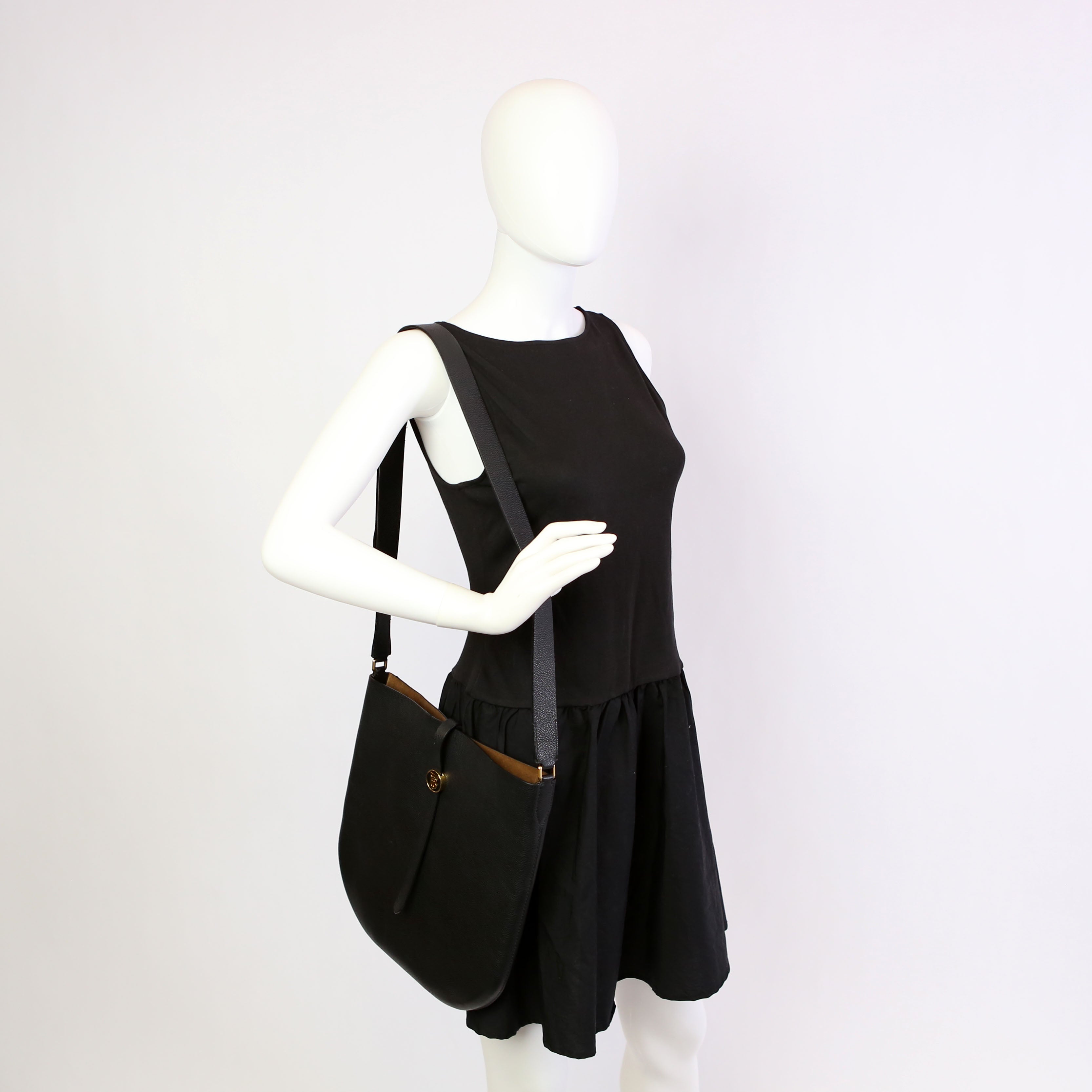Anne Grain Calfskin Saddle Bag Black