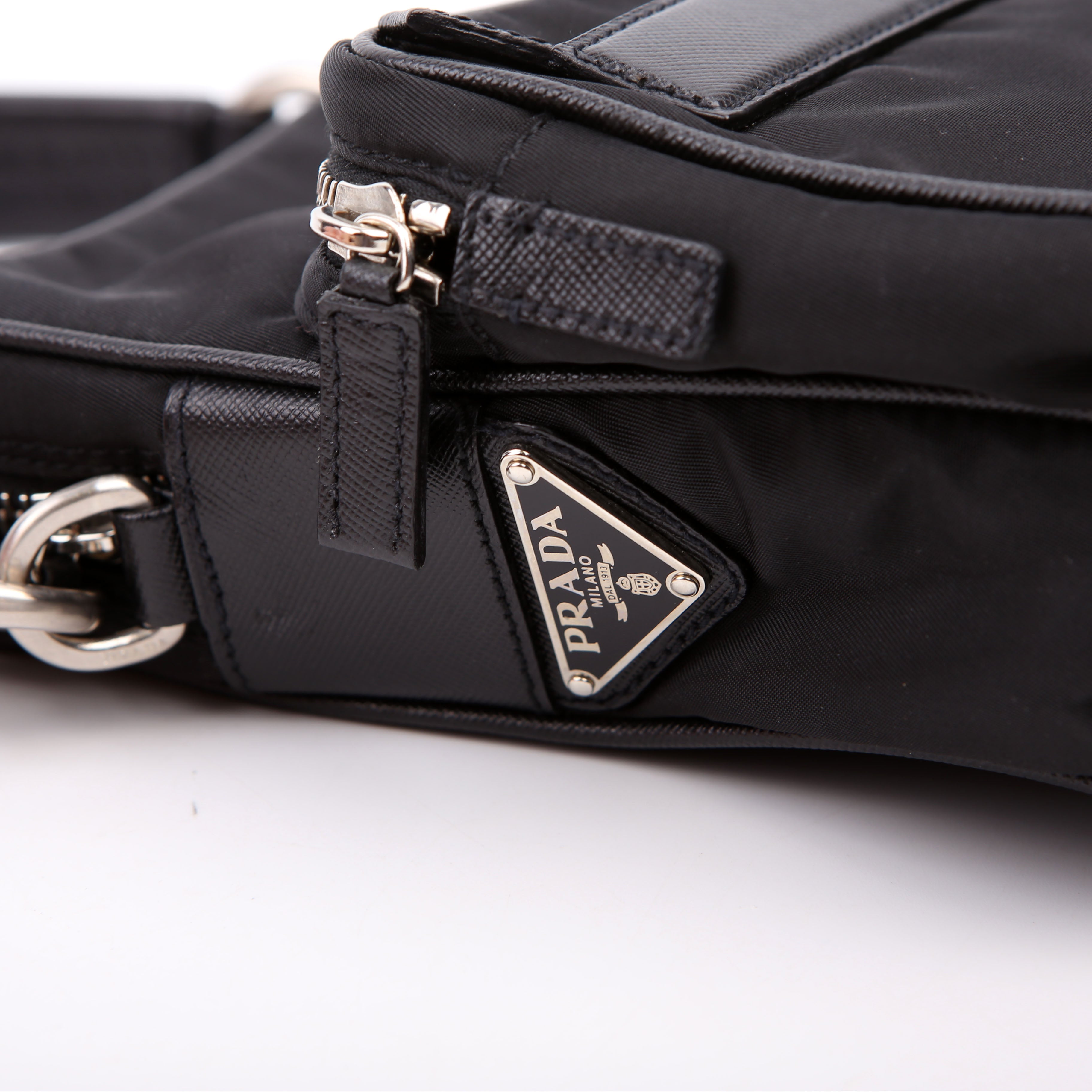 BR2159 Nylon Semitracolla Shoulder Bag Black