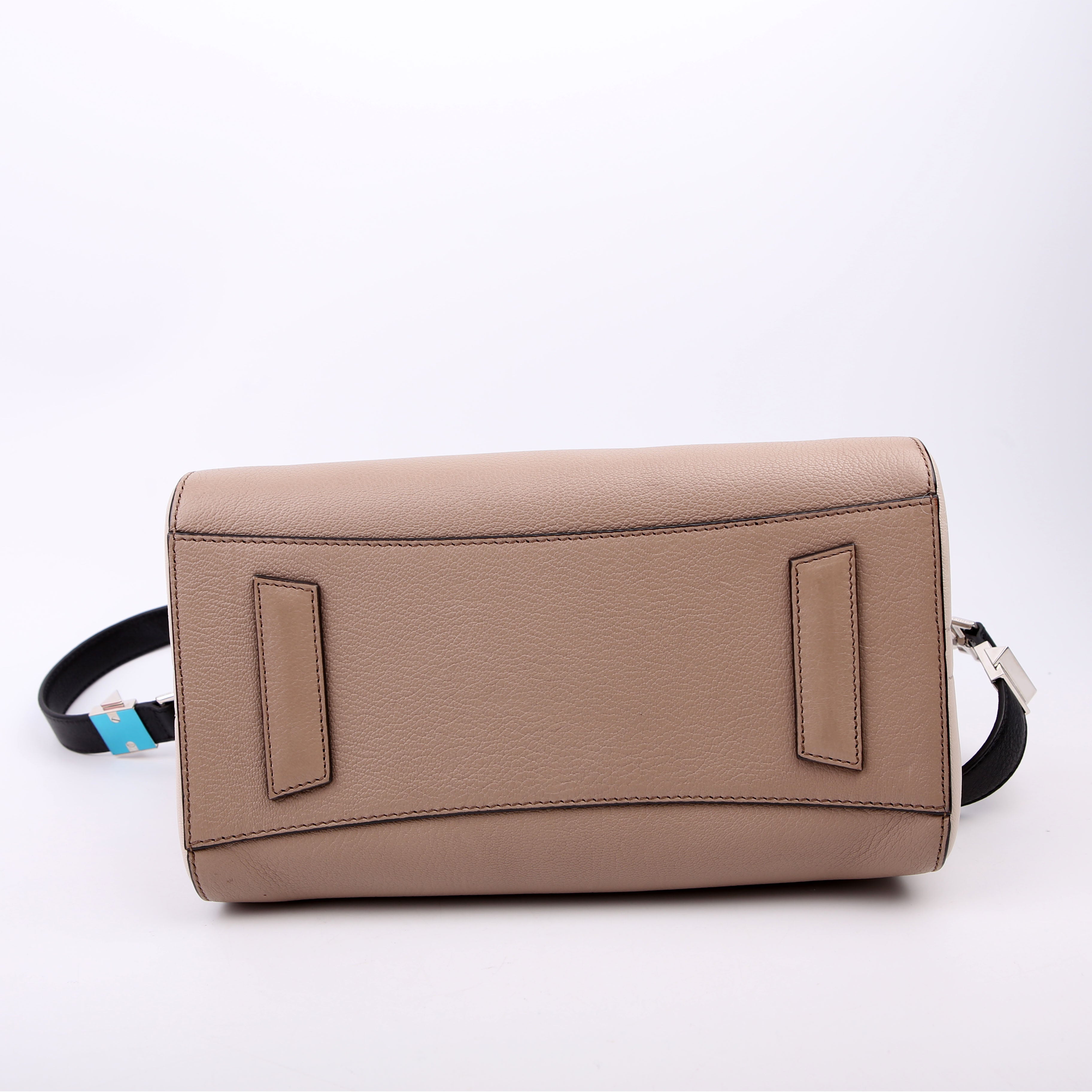 Antigona Satchel Medium Beige