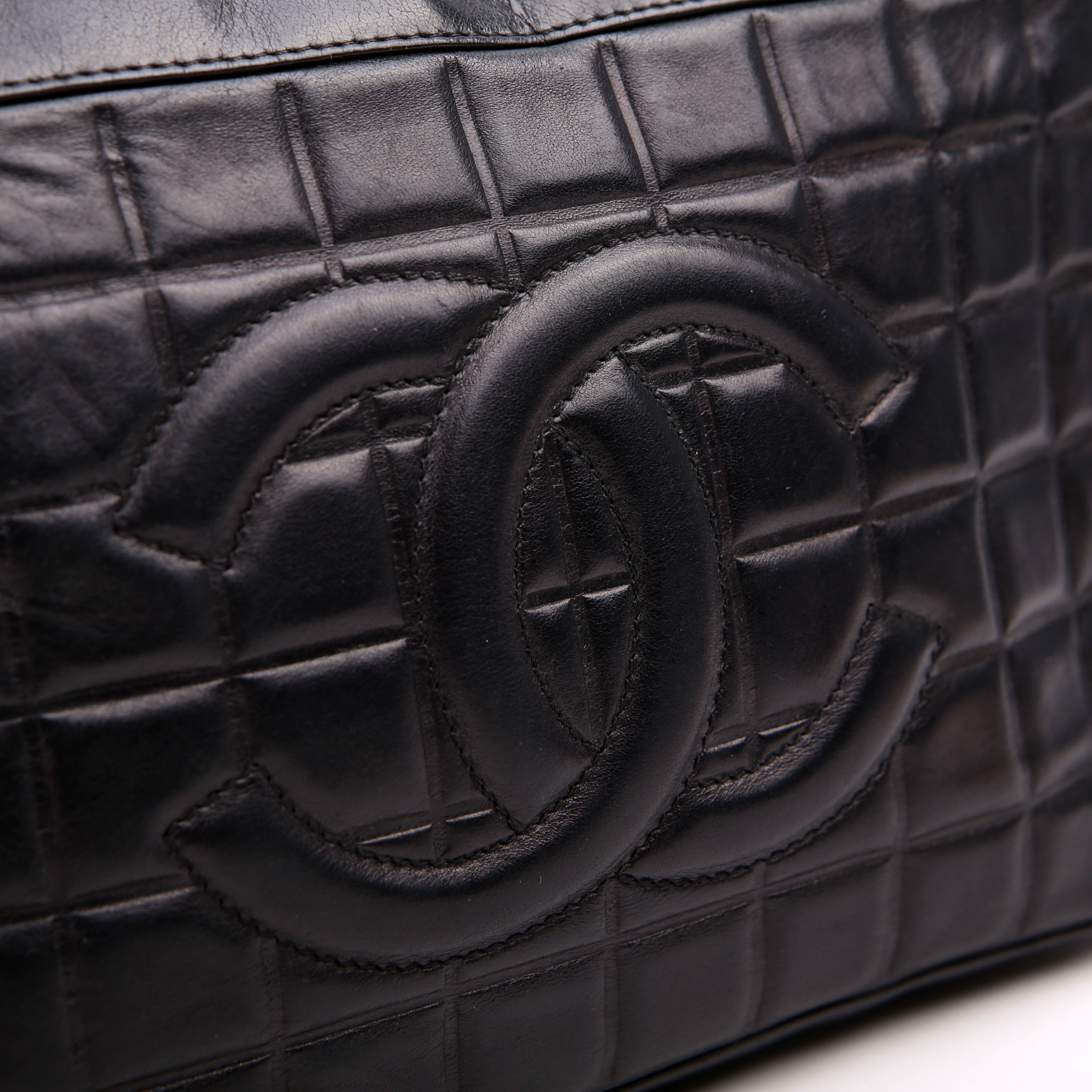Chocolate Bar Shoulder Bag Lambskin Black