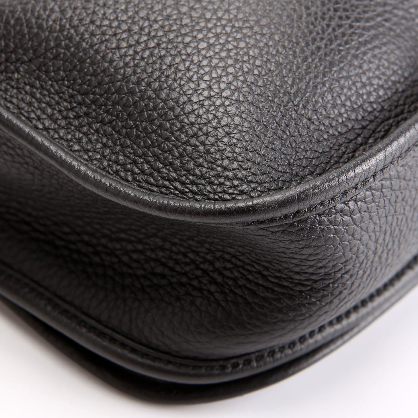 Evelyne III PM Black