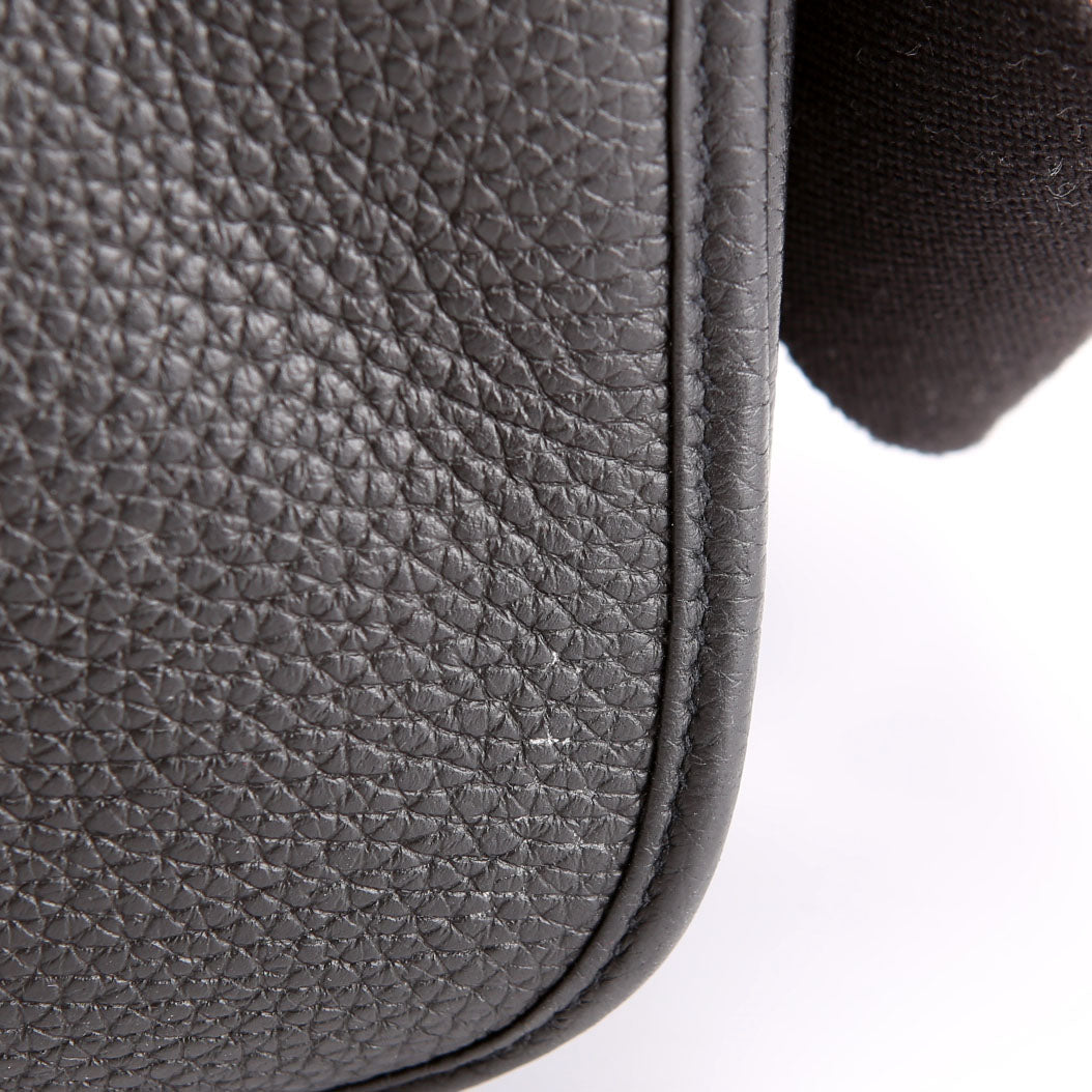 Evelyne III PM Black