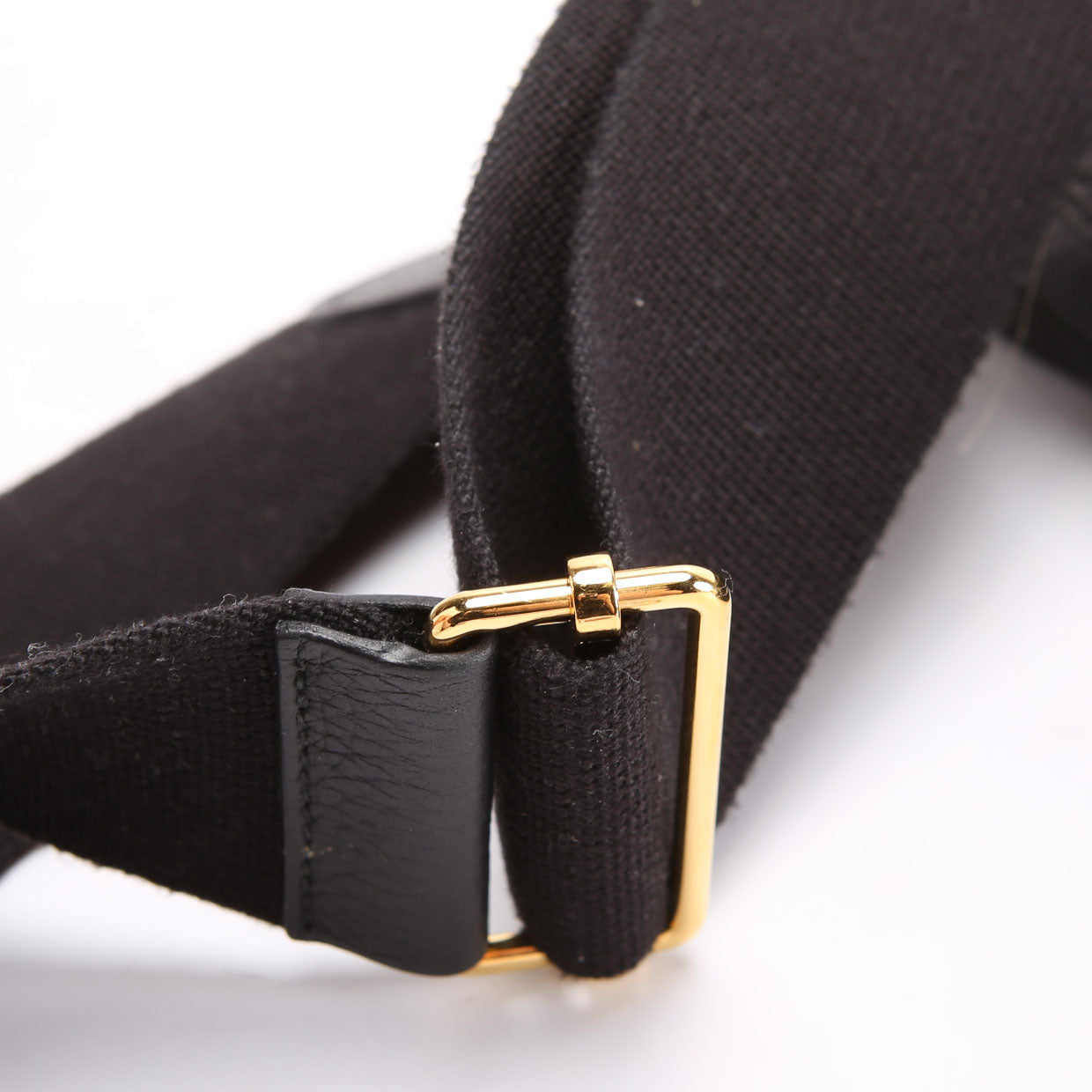 Evelyne III PM Black