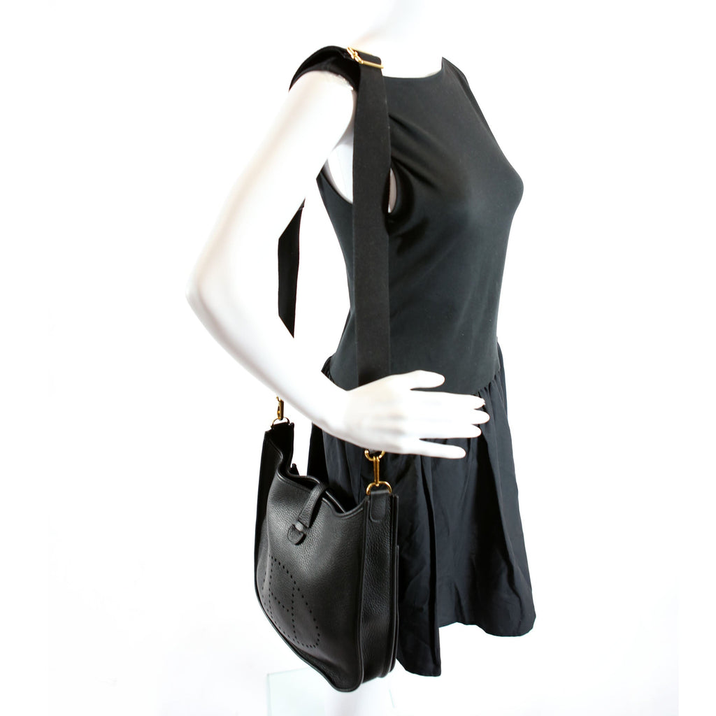 Evelyne III PM Black