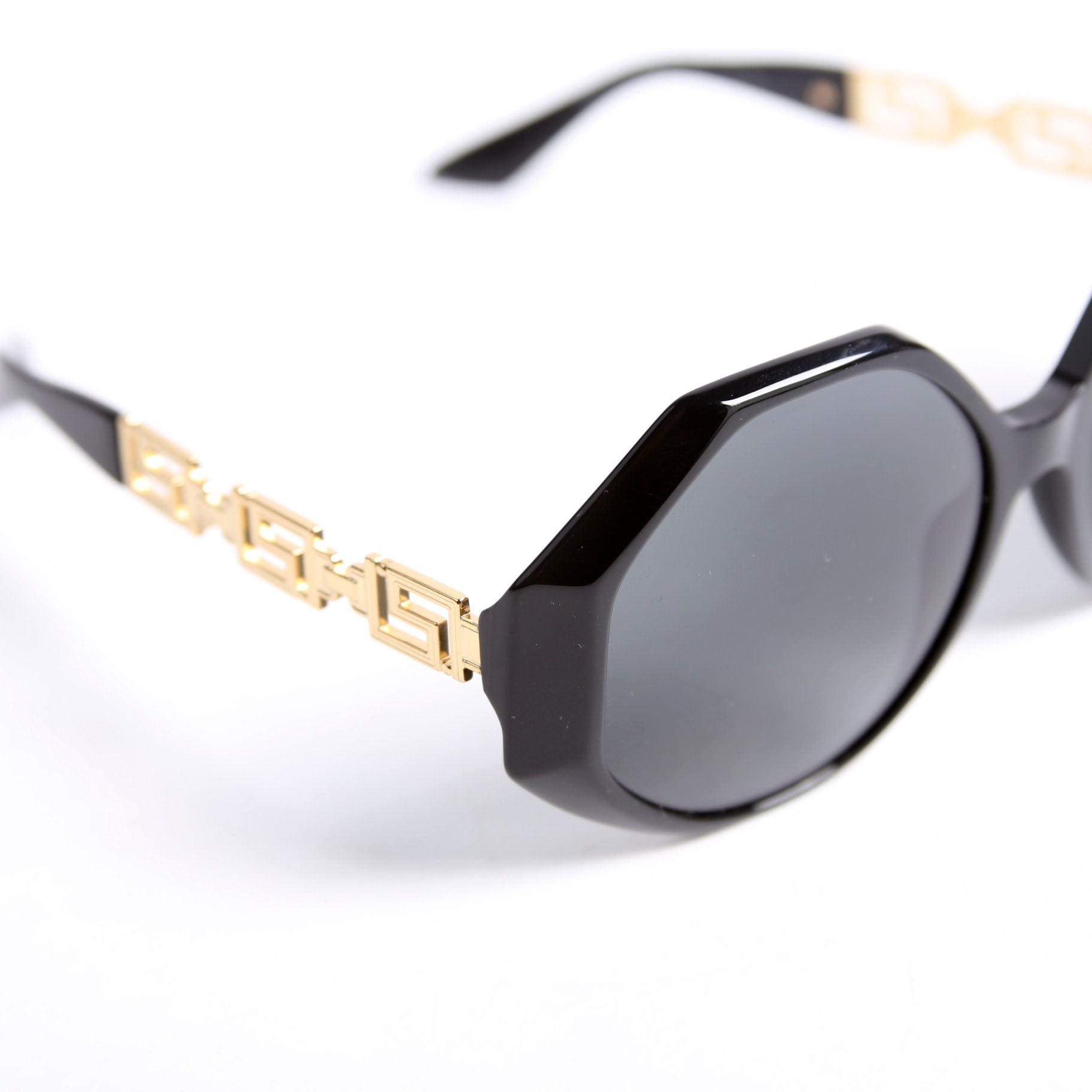 MOD 4395 Oversized Round Sunglasses Black