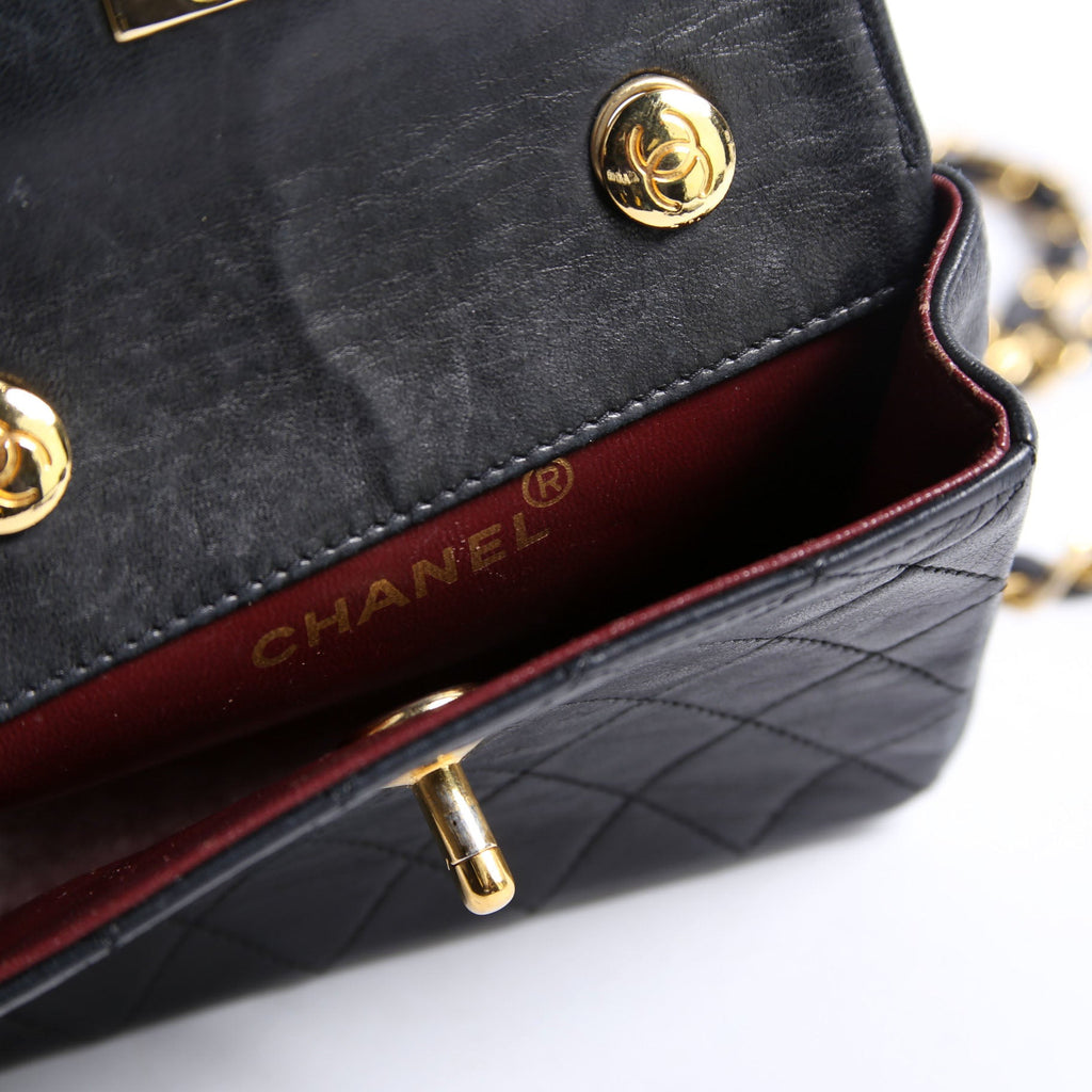 CC Quilted Lambskin Extra Mini Flap Bag 1M Vintage Black
