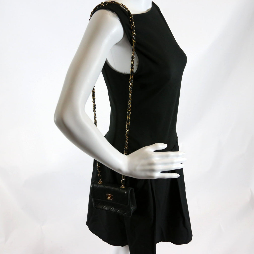 CC Quilted Lambskin Extra Mini Flap Bag 1M Vintage Black