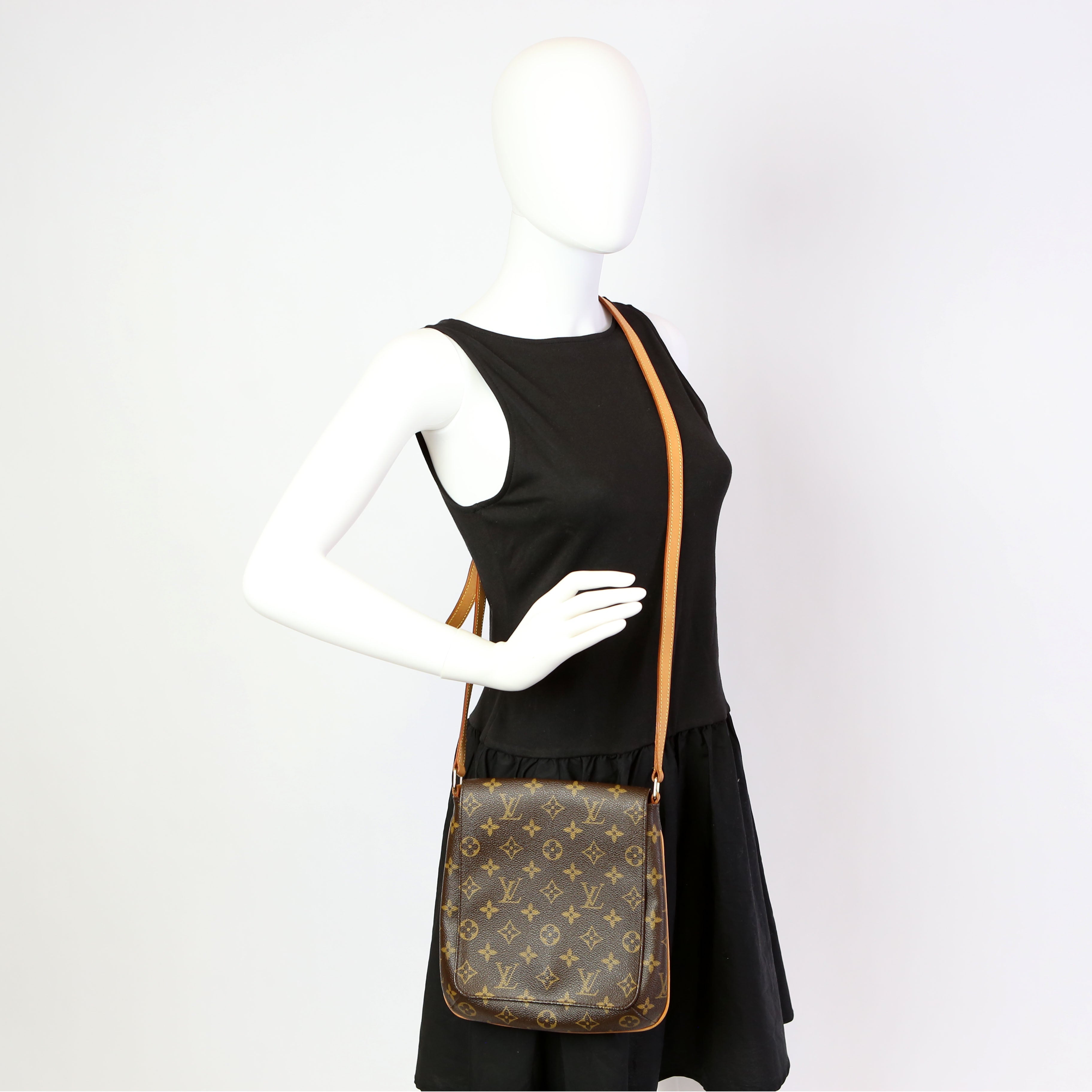 Musette Salsa Long Monogram