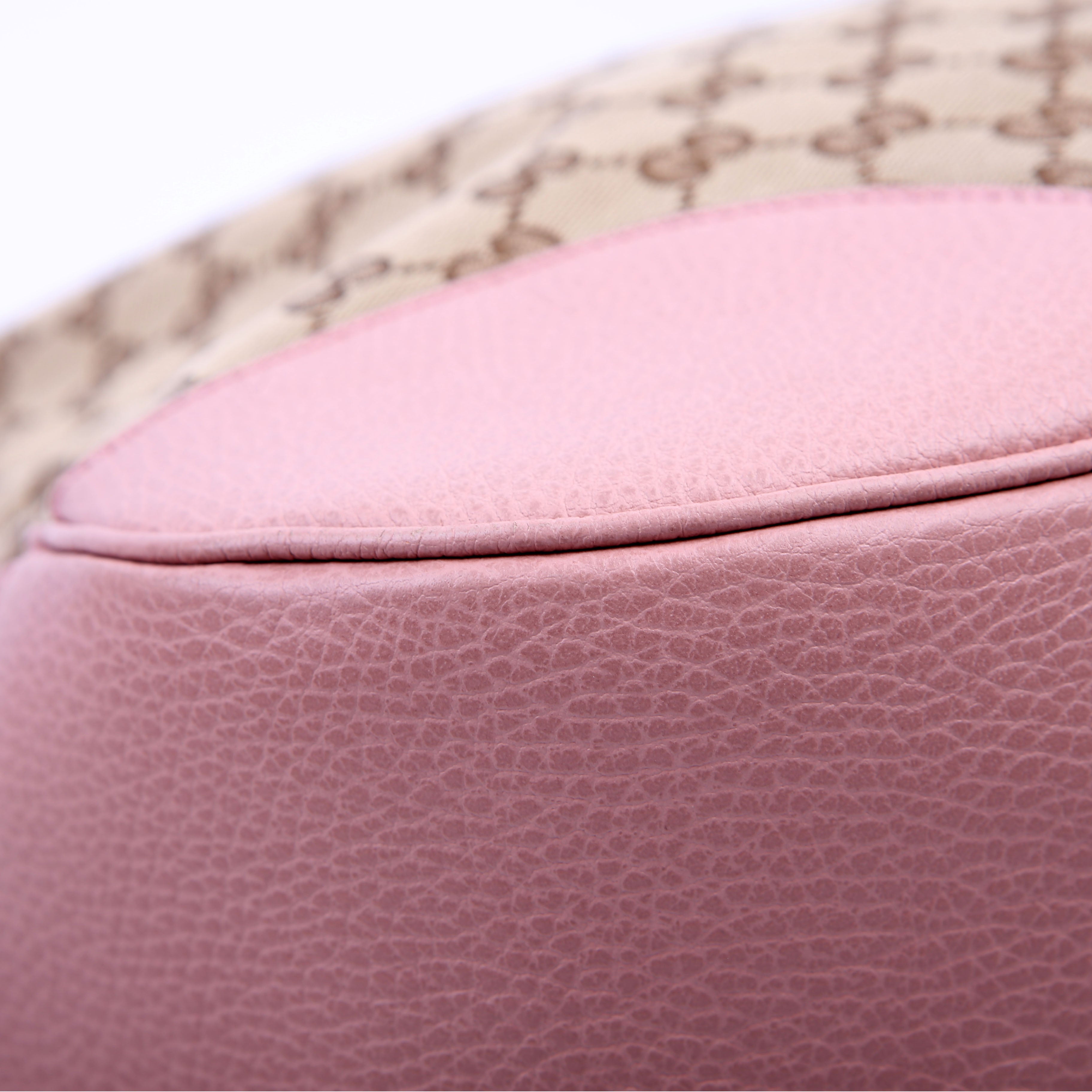 449244 GG Canvas Bree Hobo Pink