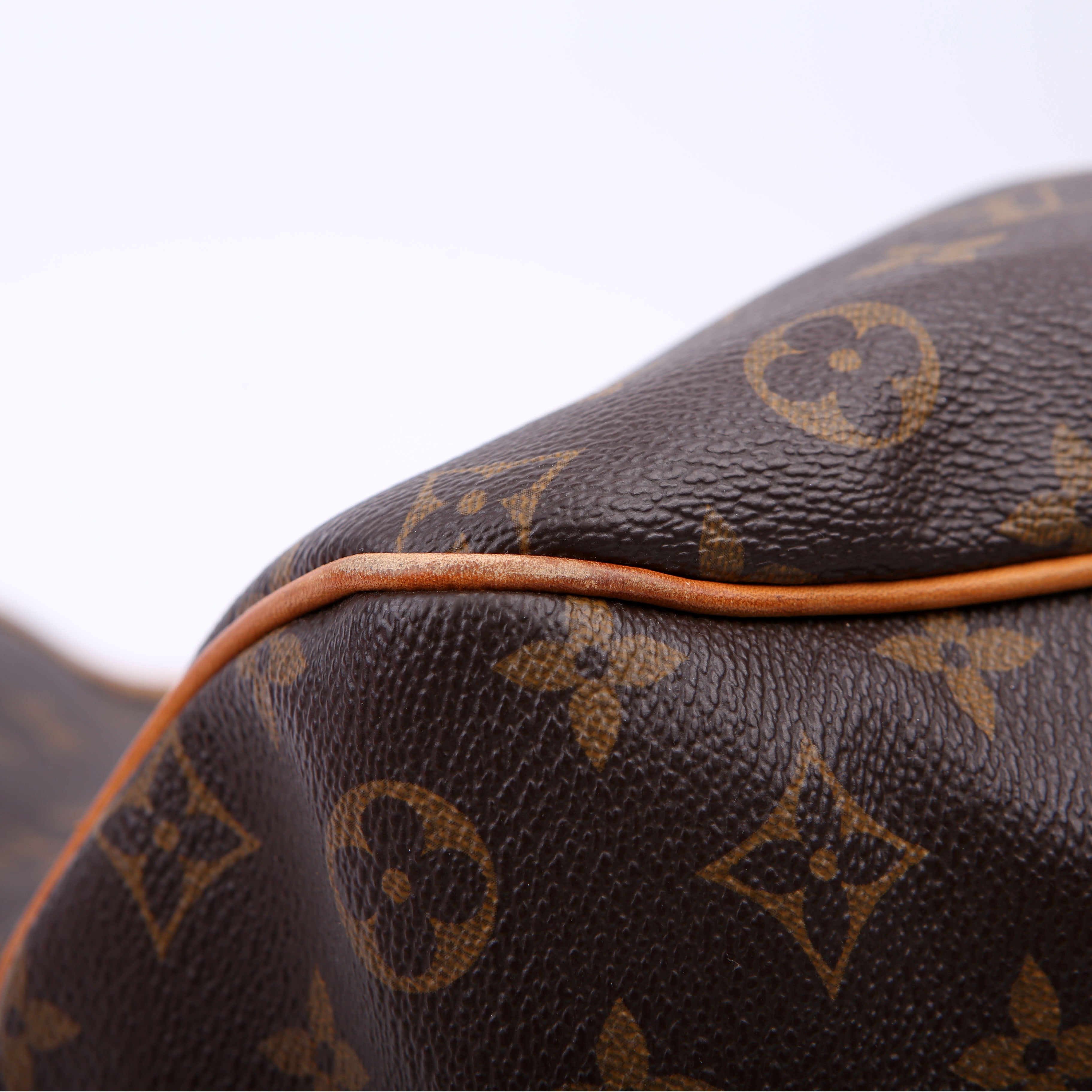 Delightful PM Monogram
