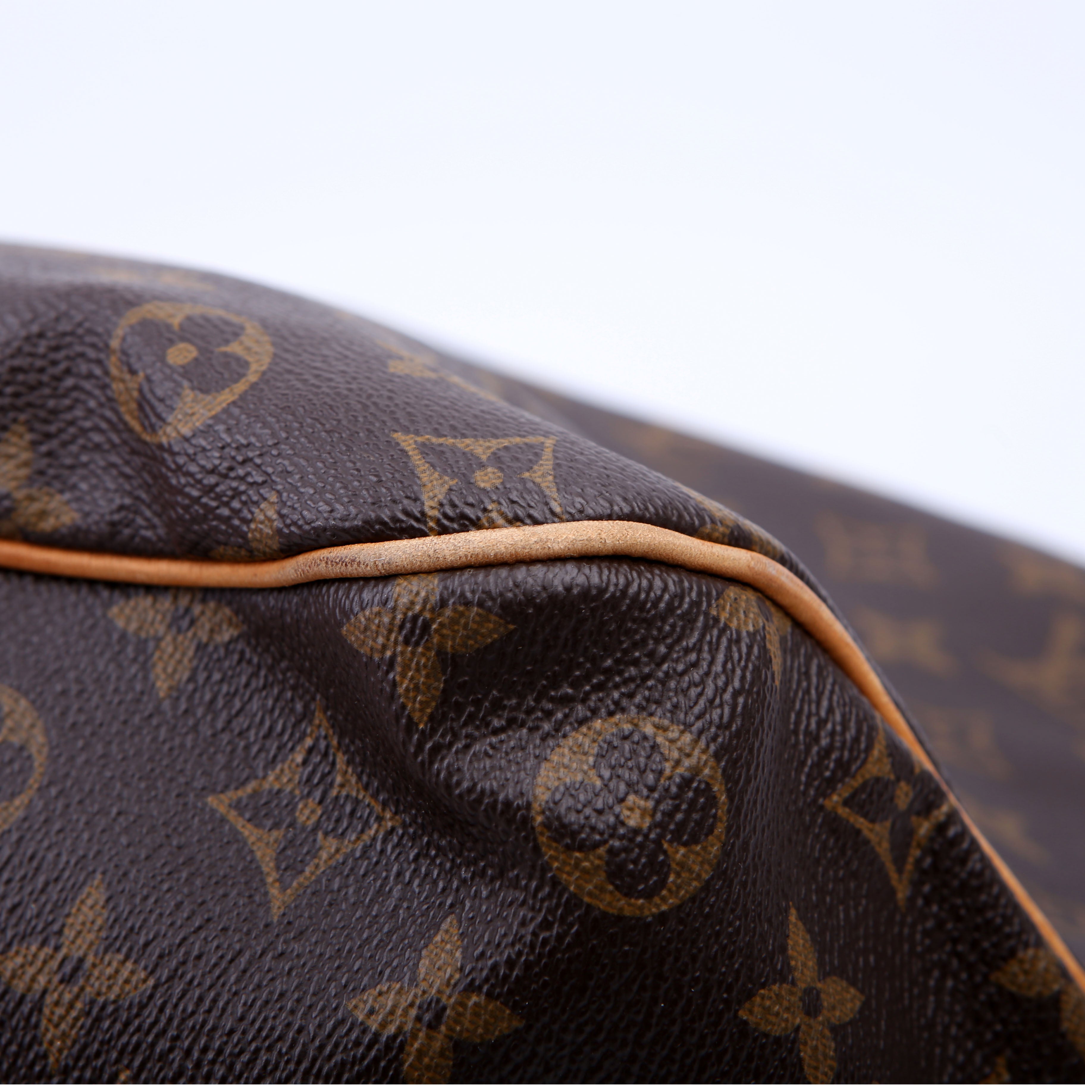 Delightful PM Monogram