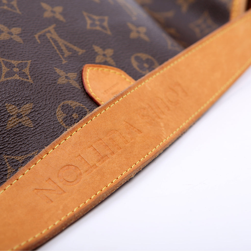 Delightful PM Monogram