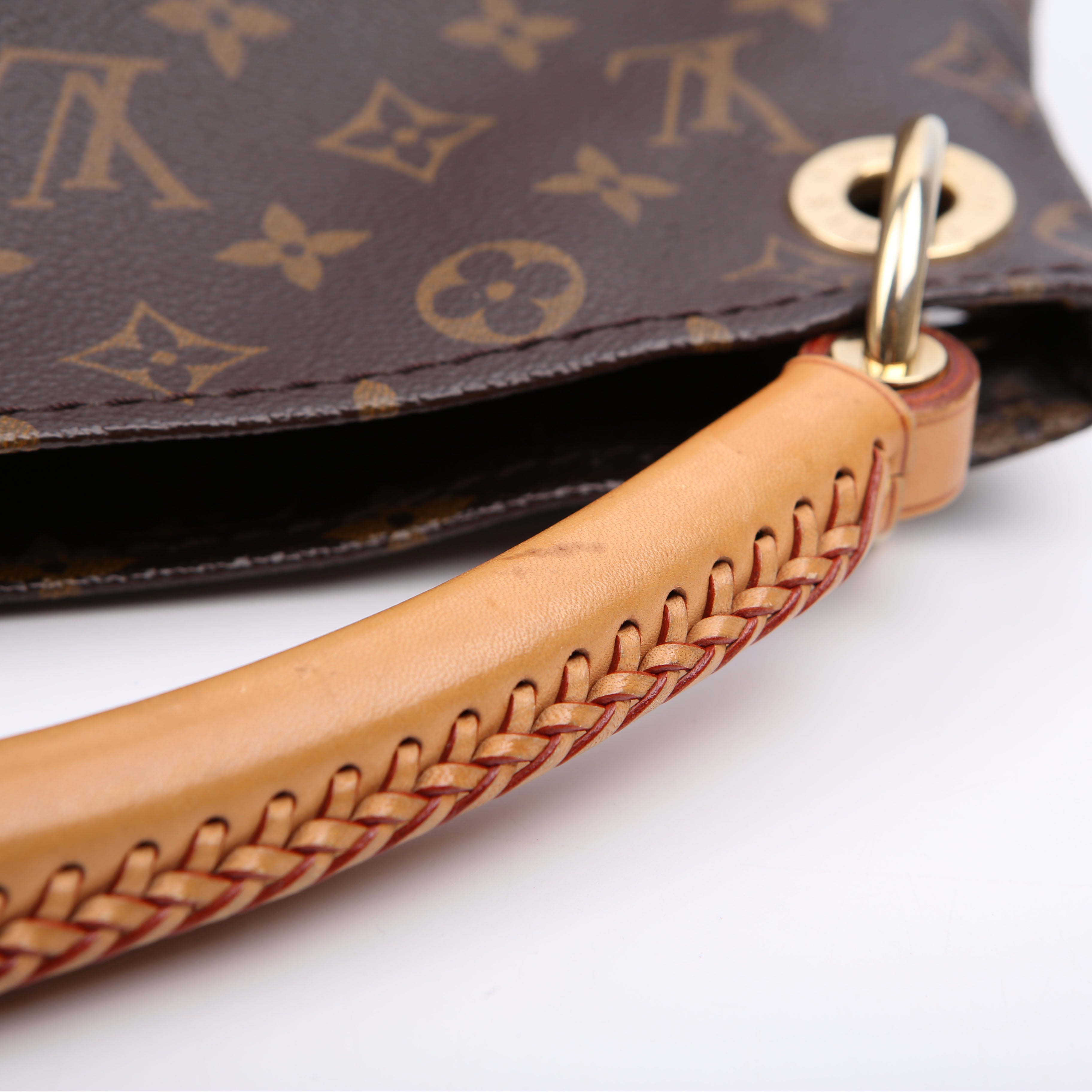 Artsy MM Monogram