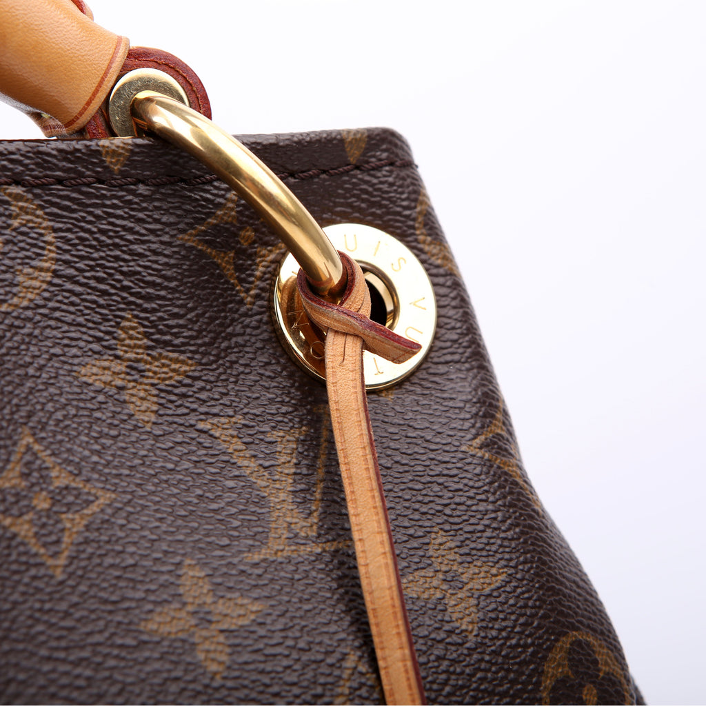 Artsy MM Monogram