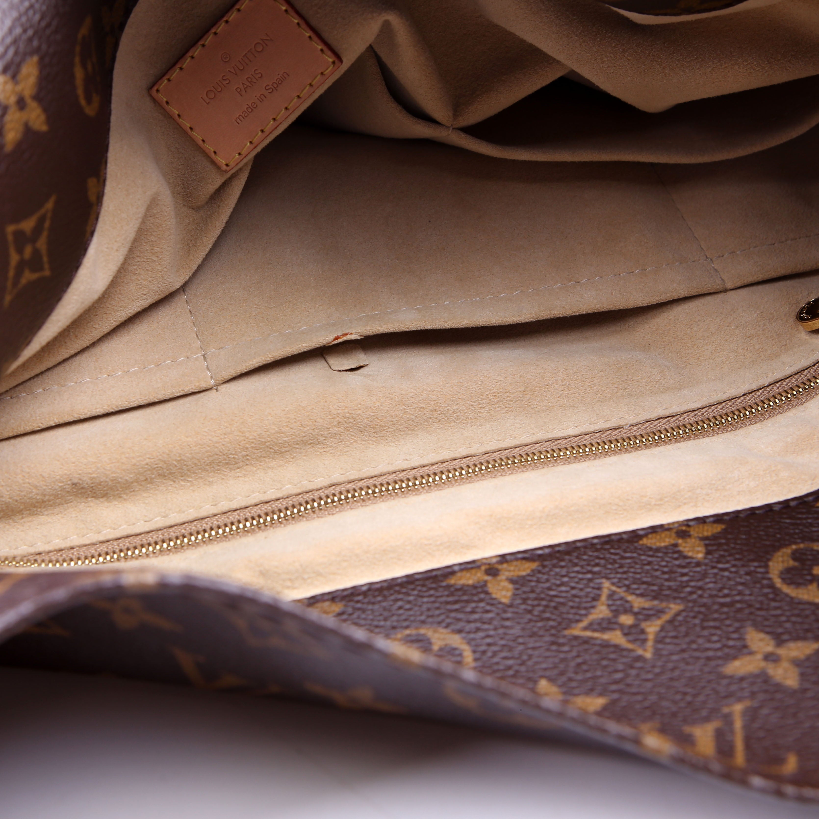 Artsy MM Monogram