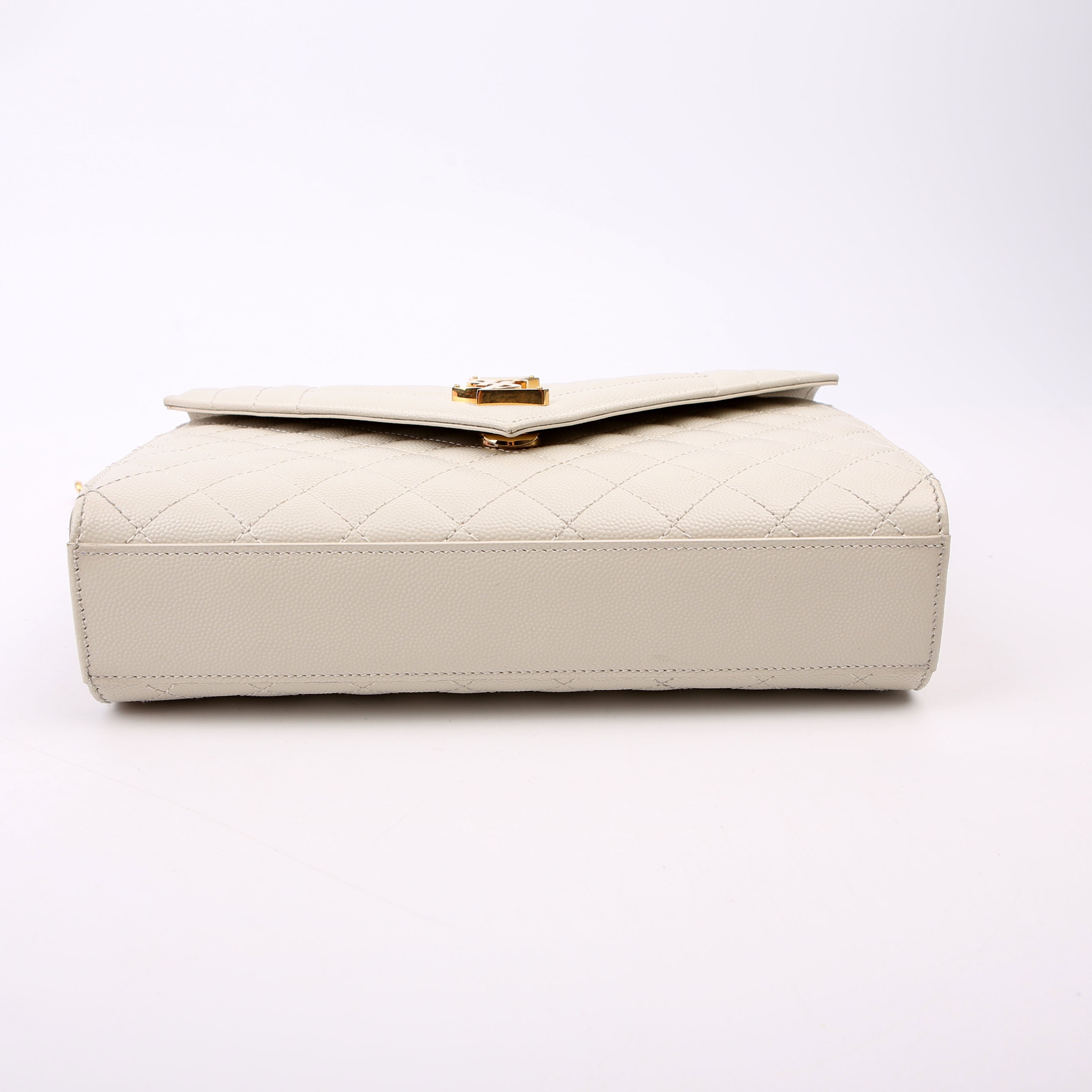 Envelope Medium Grain De Poudre Triquilt Cream