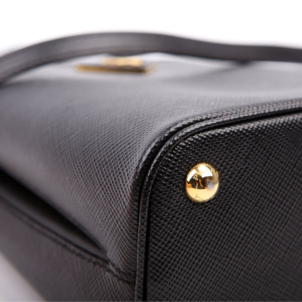 1BA217 Saffiano Cuir Small Panier Bag Black