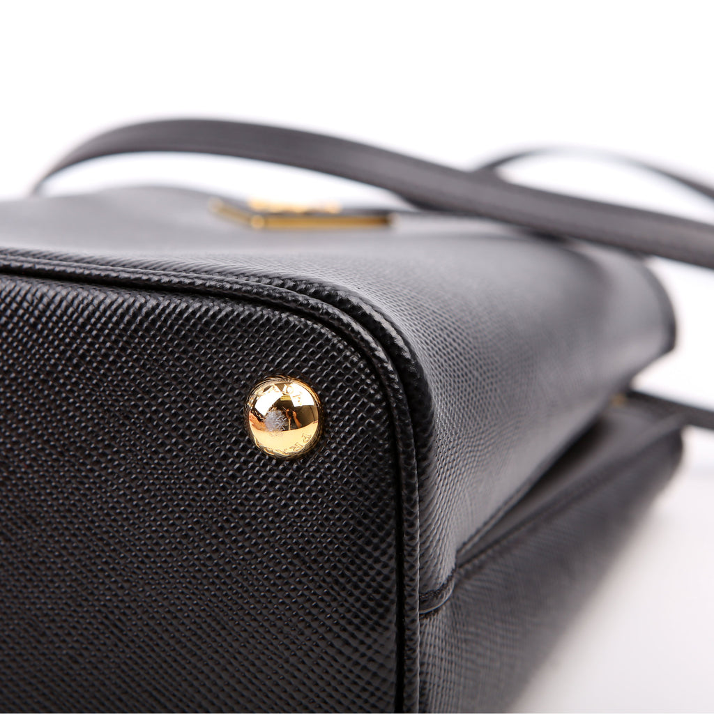 1BA217 Saffiano Cuir Small Panier Bag Black