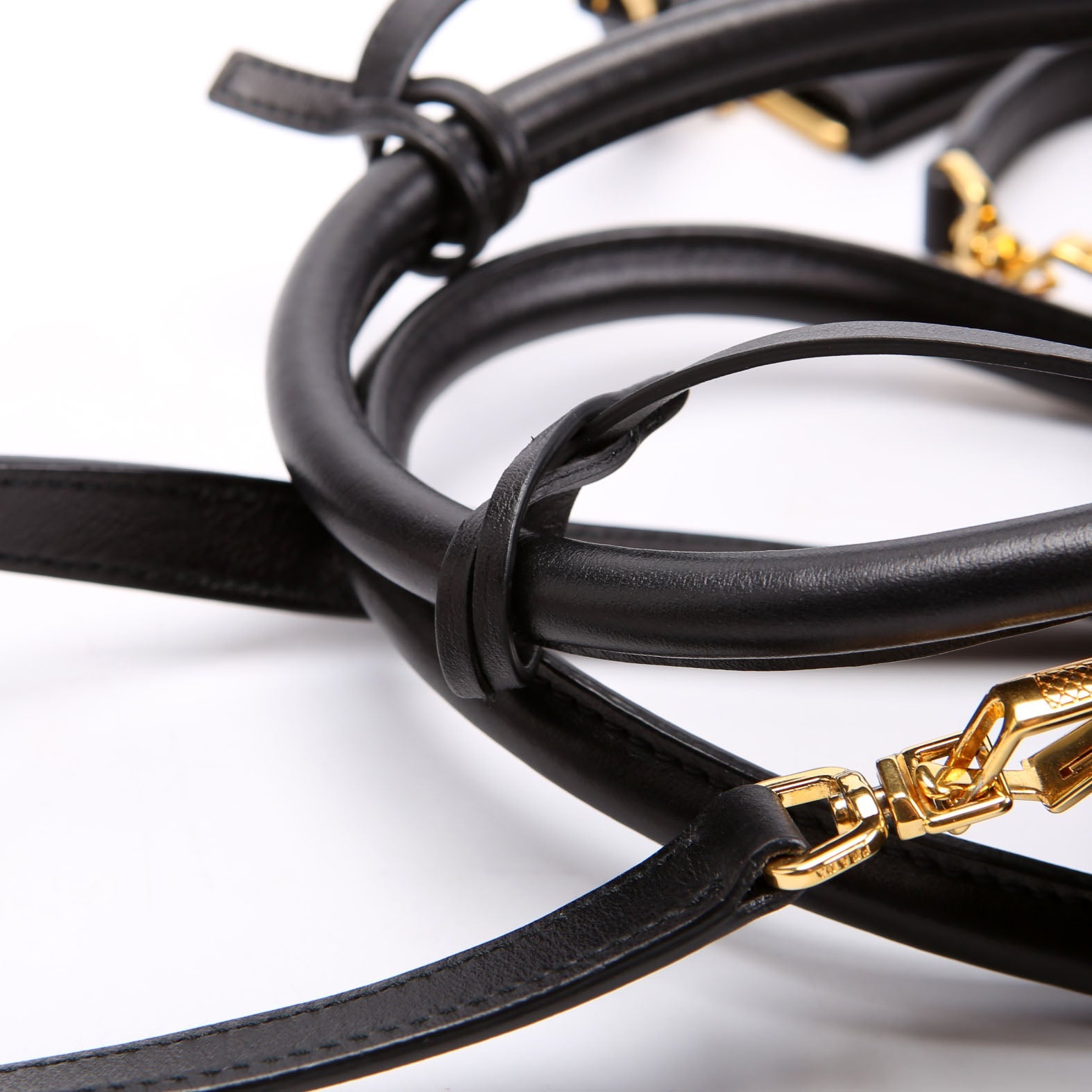 Esplanade City Calfskin Small Black/Gold