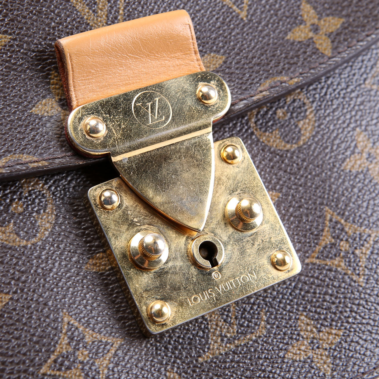 Aurore Eden MM Monogram