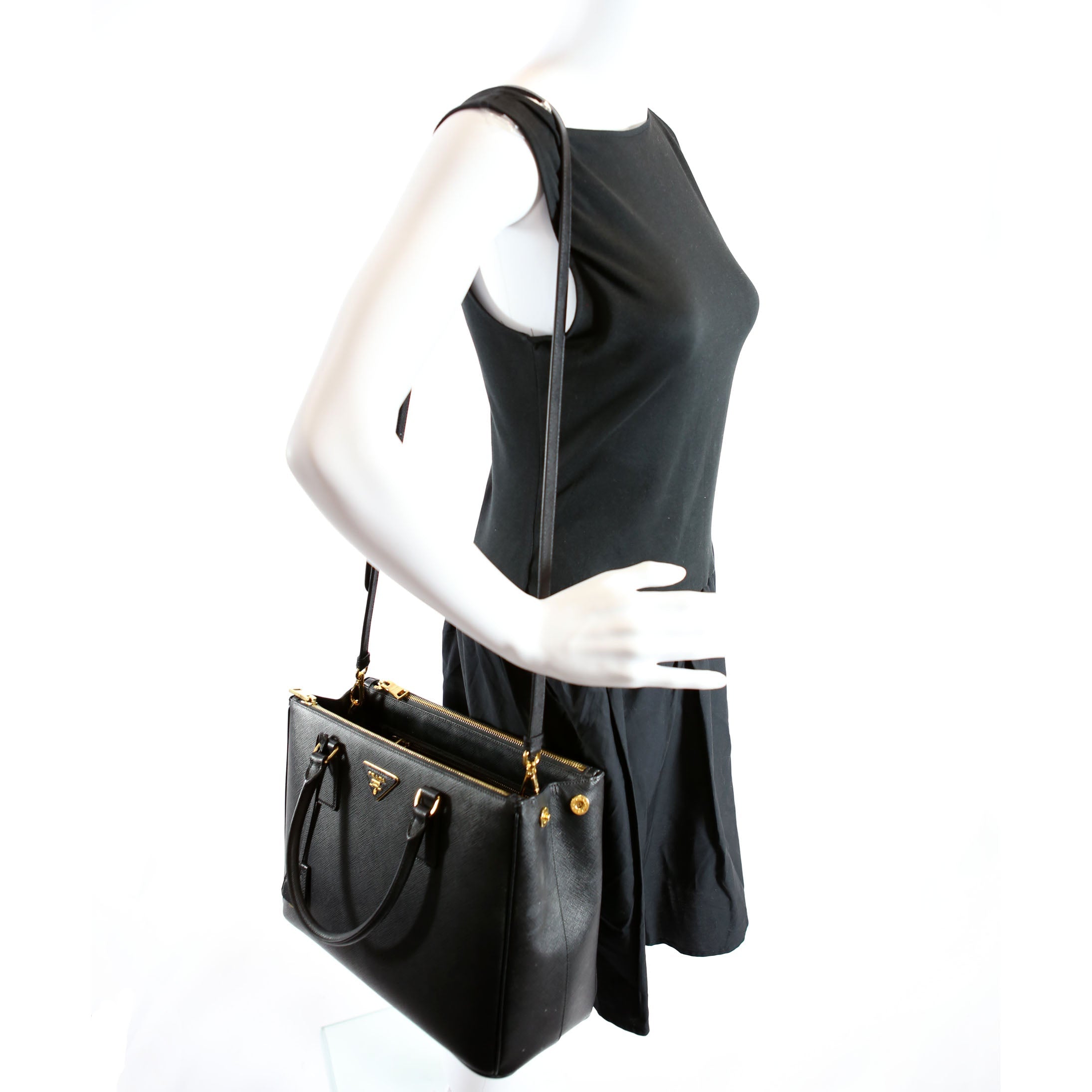 Saffiano Galleria Medium Black