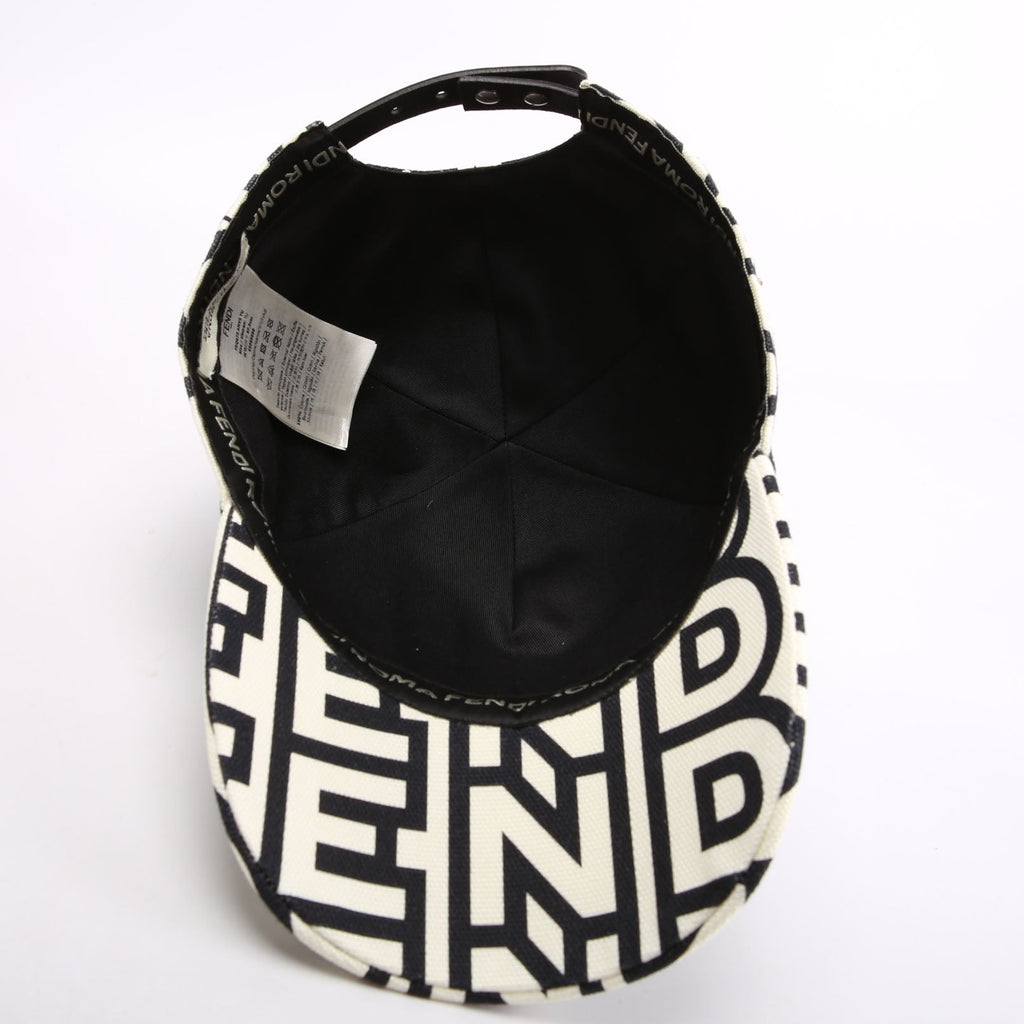 FXQ675 X Marc Jacobs Roma Baseball Cap Size 57