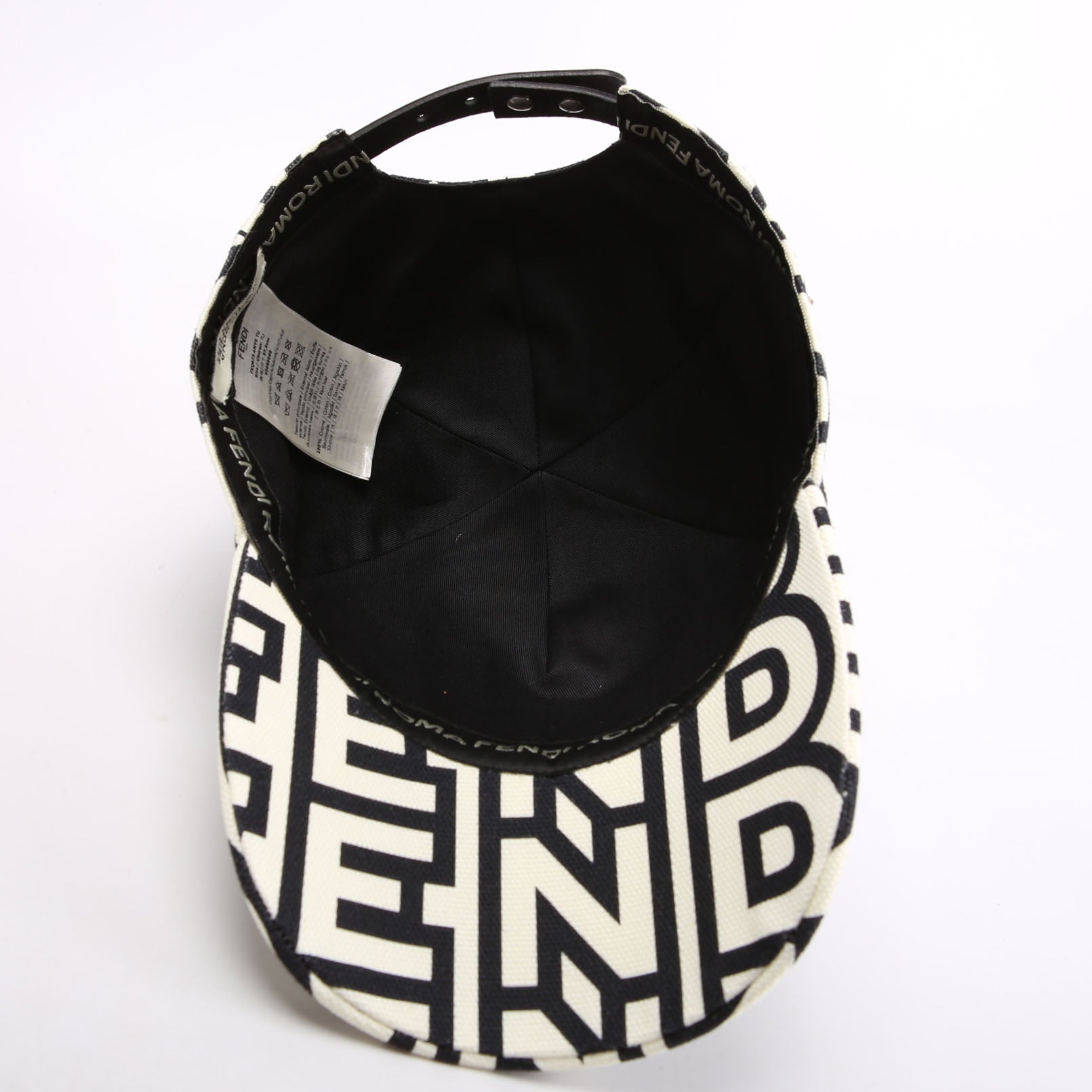 FXQ675 X Marc Jacobs Roma Baseball Cap Size 57
